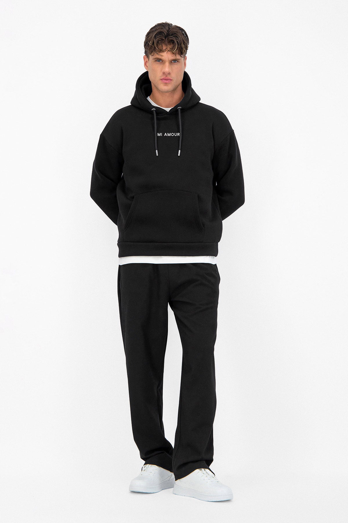 Sweat capuche noir Amore