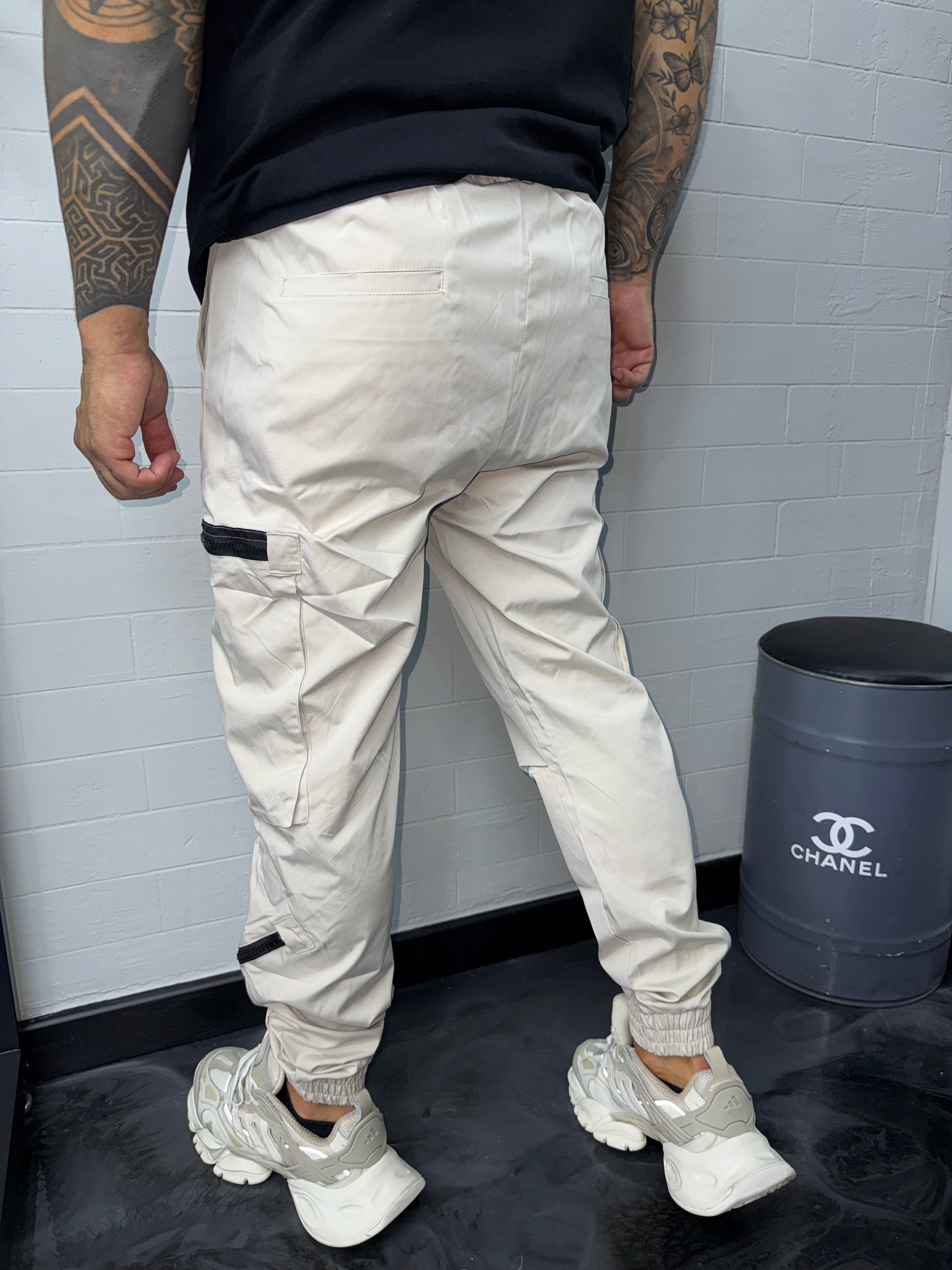 Cargo zip beige