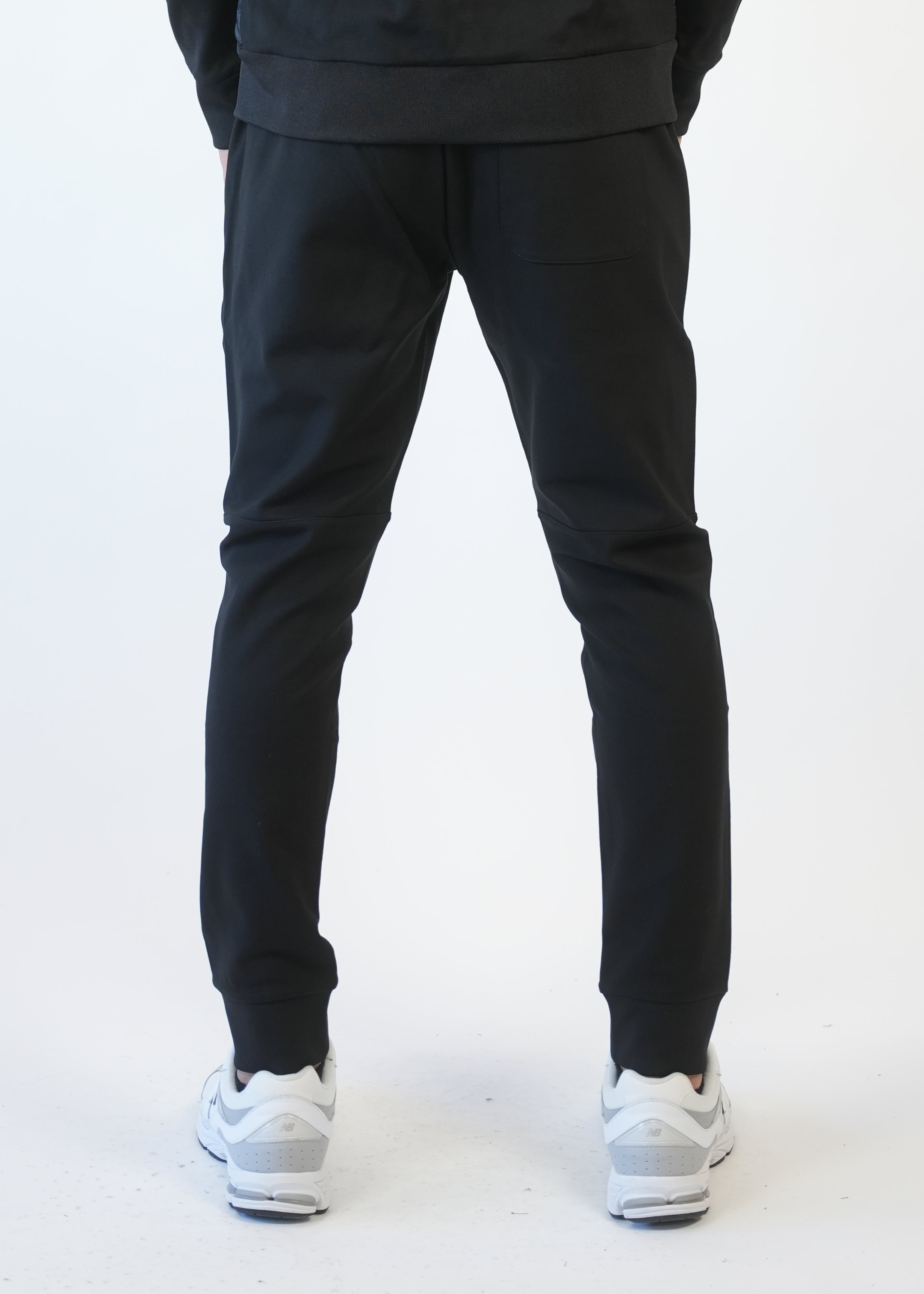 Helvetica - Pantalon jogging Megeve noir