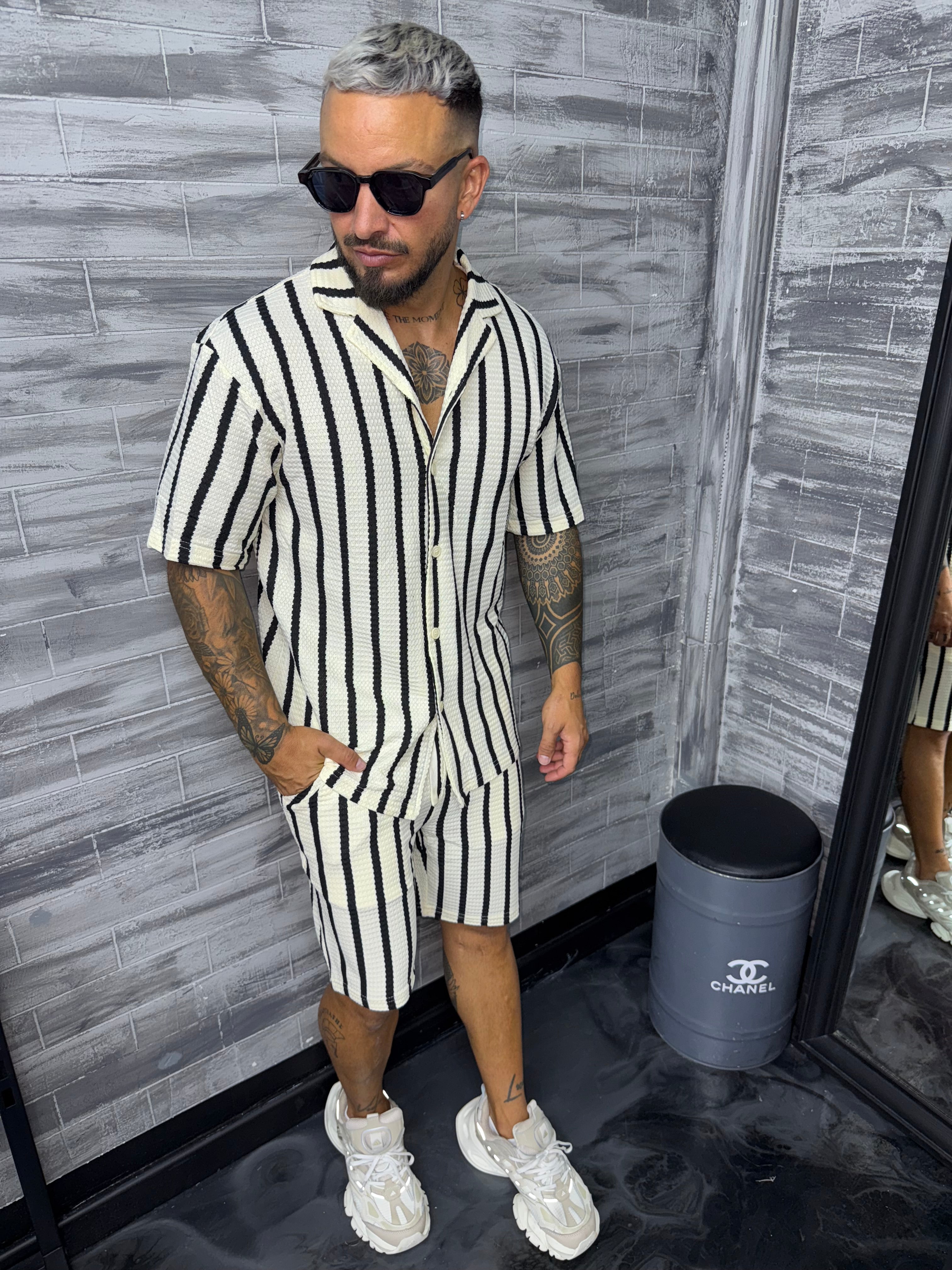 Ensemble rayure short + chemise blanc noir