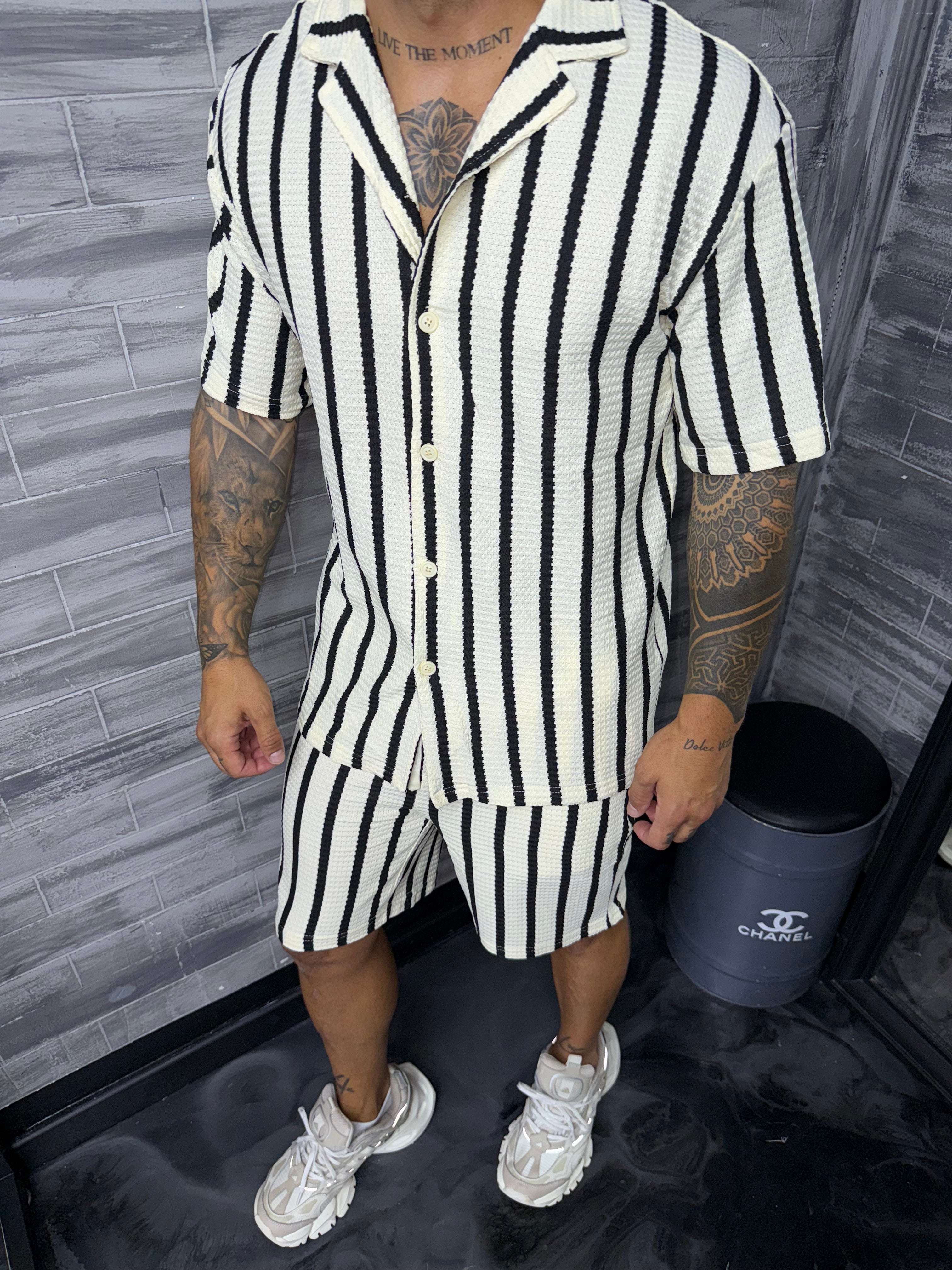 Ensemble rayure short + chemise blanc noir