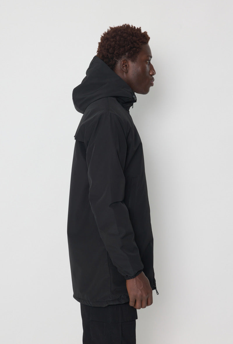 Veste capuche longue noir fourrée