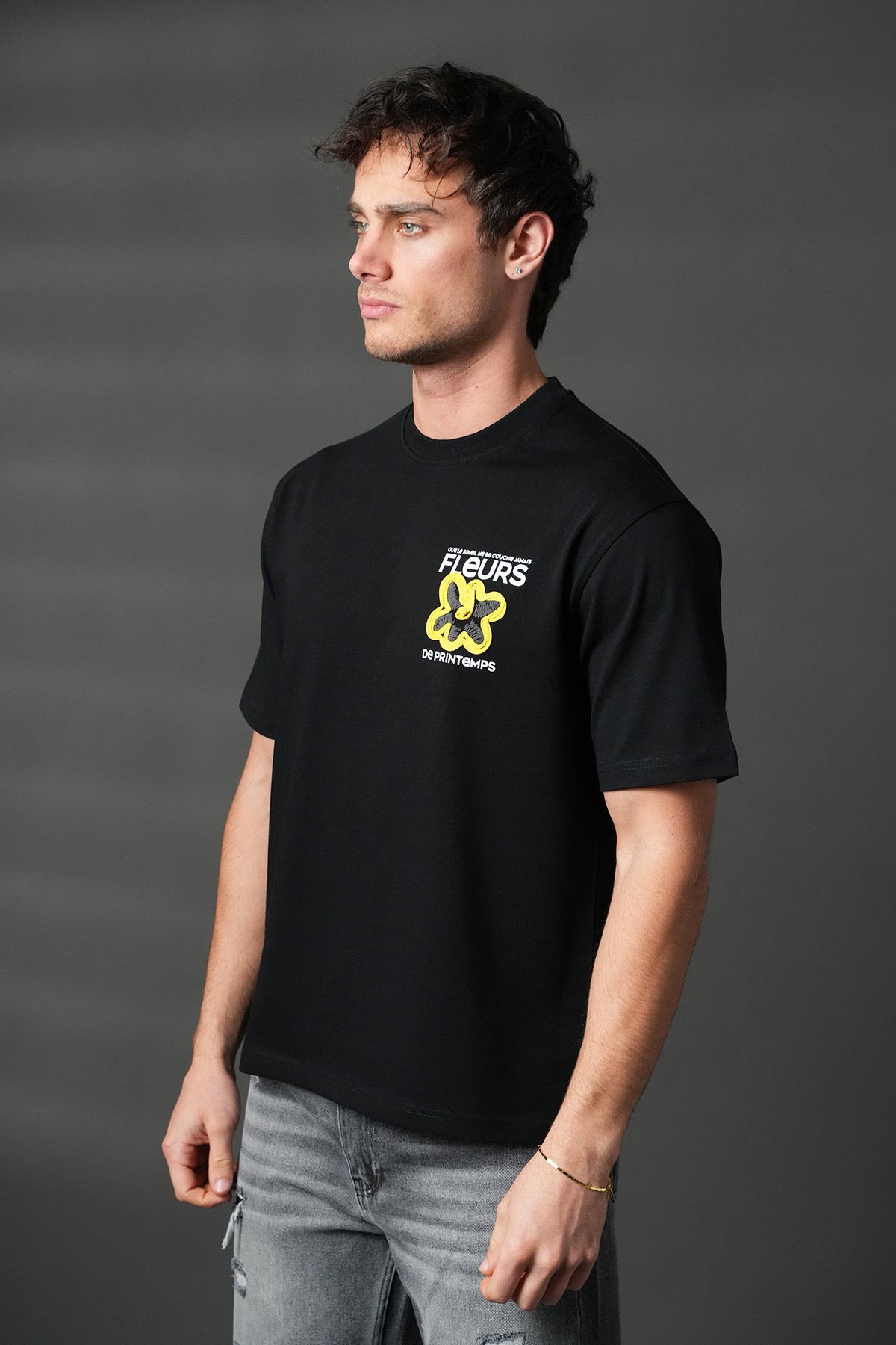 T-Shirt Fleur de printemps noir