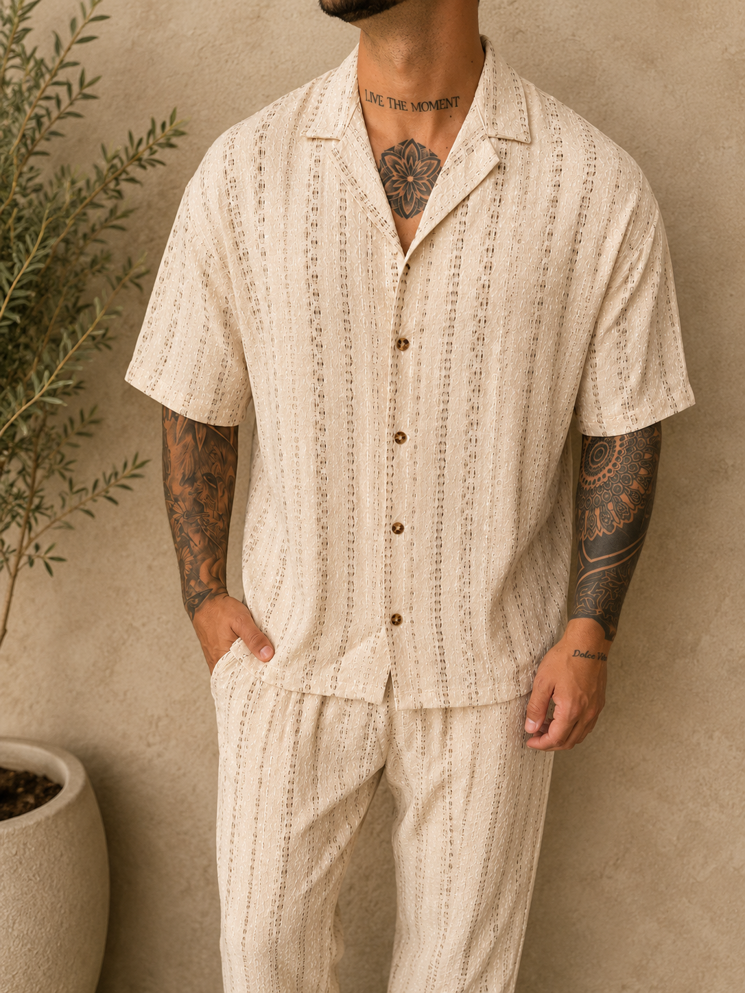 Chemise beige motif noir