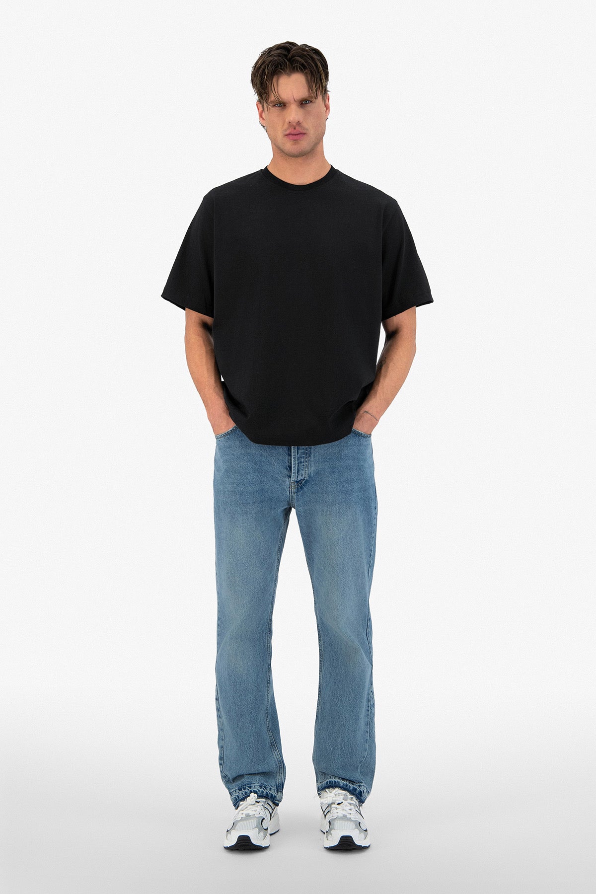 T-shirt noir petit cœur