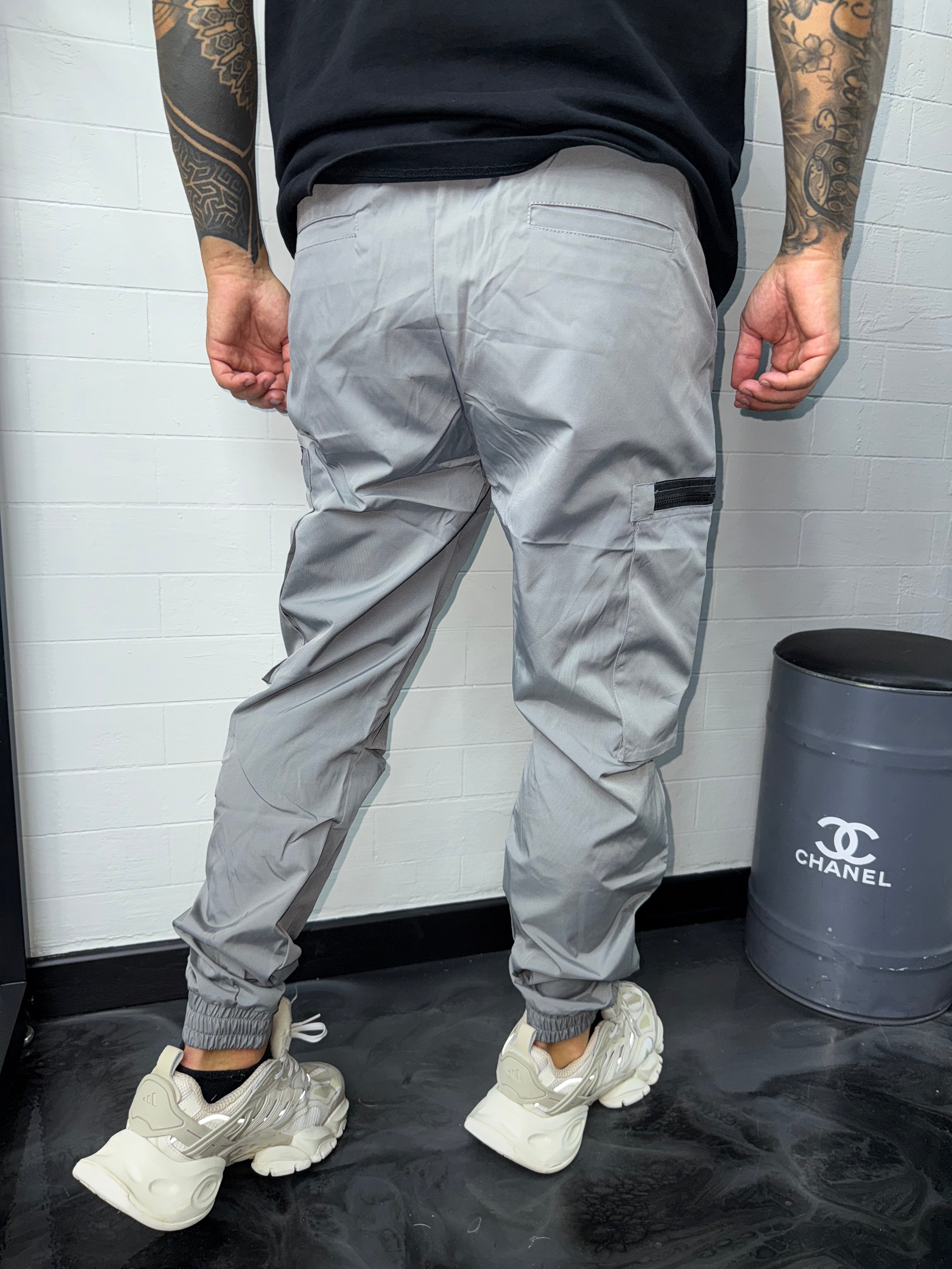 Cargo zip gris