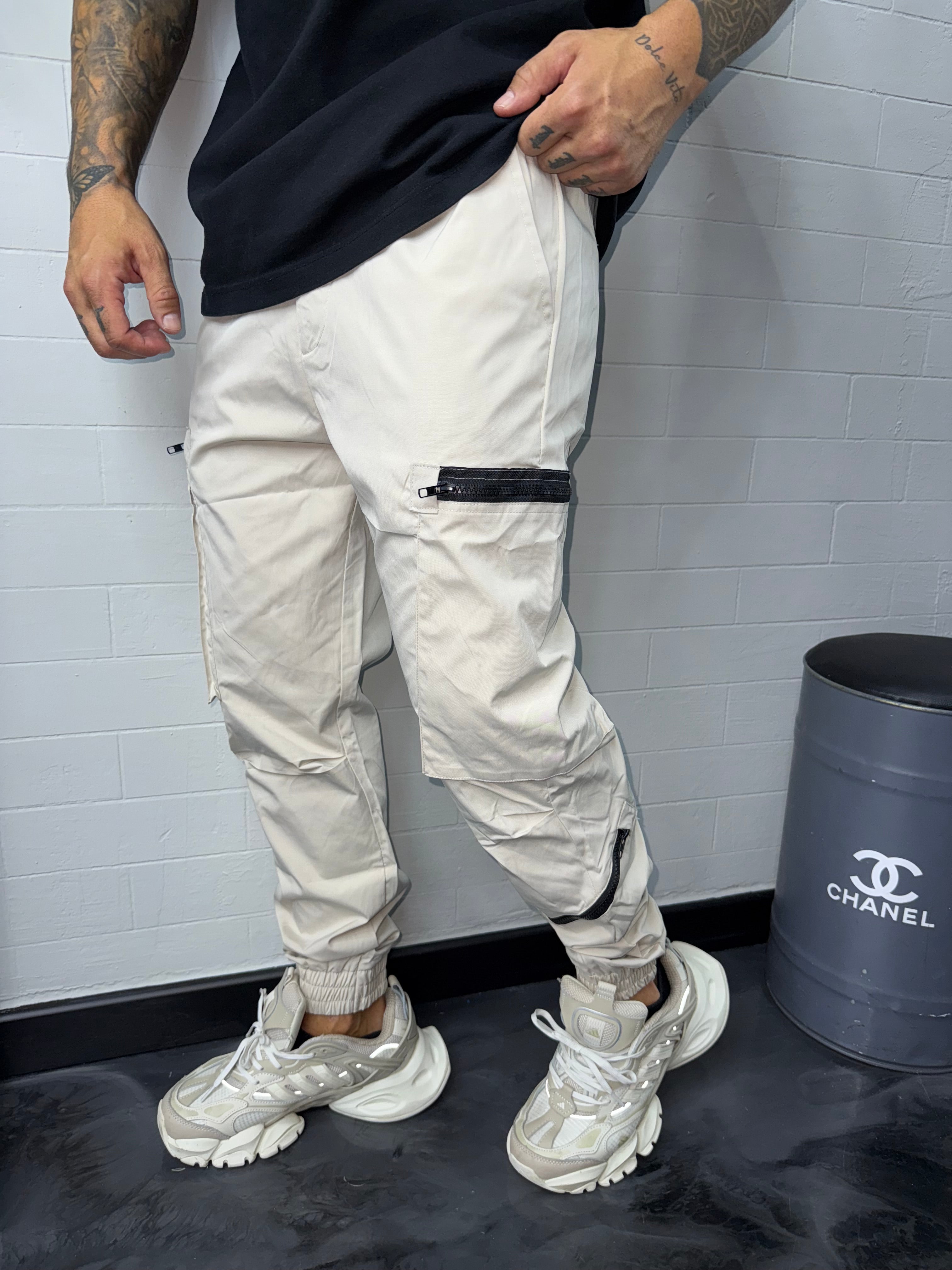 Cargo zip beige