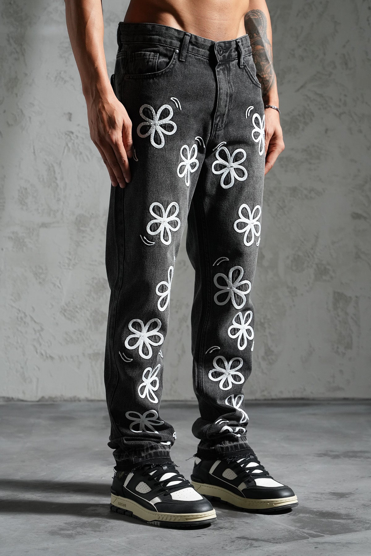 Jean fleur noir