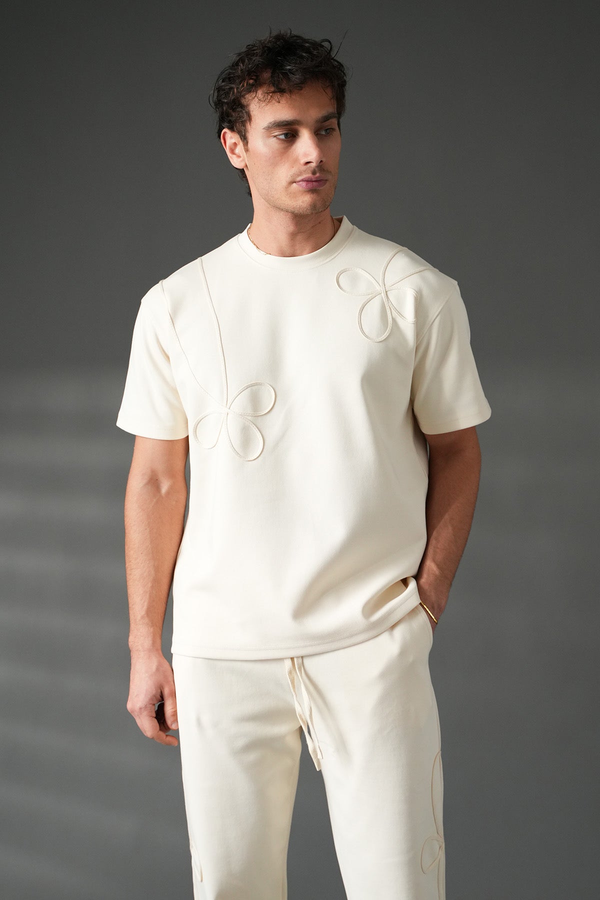 Ensemble beige Brodé T-shirt + pantalon