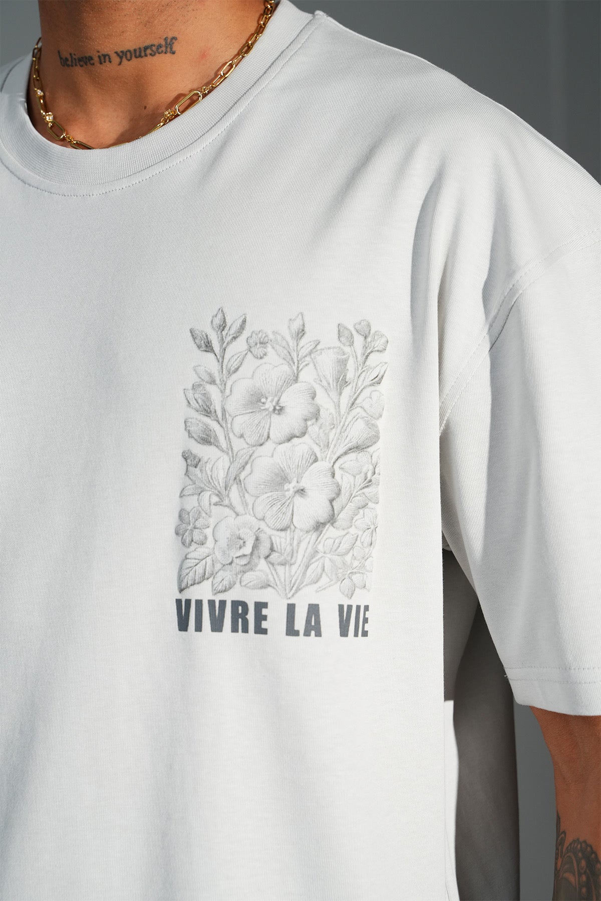 T-Shirt Vivre la vie gris