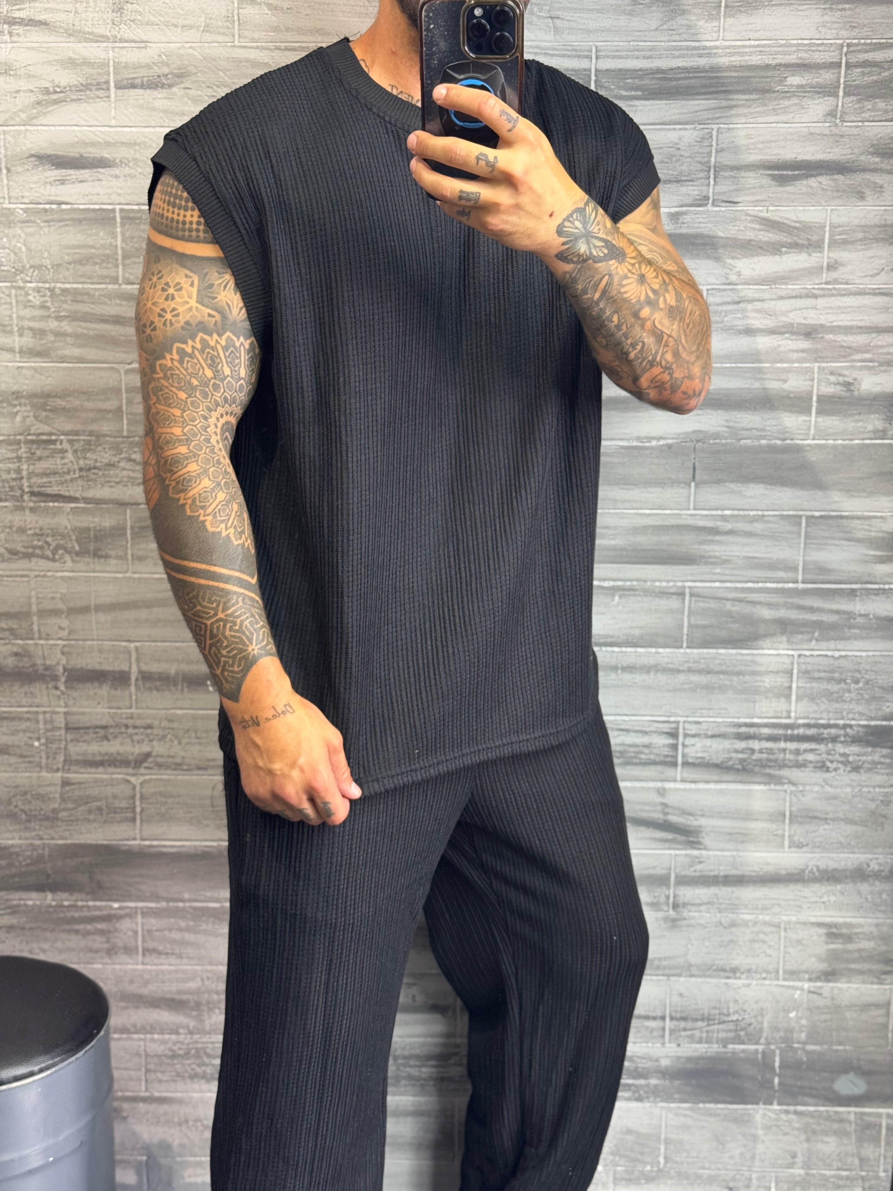 Ensemble pantalon + débardeur noir