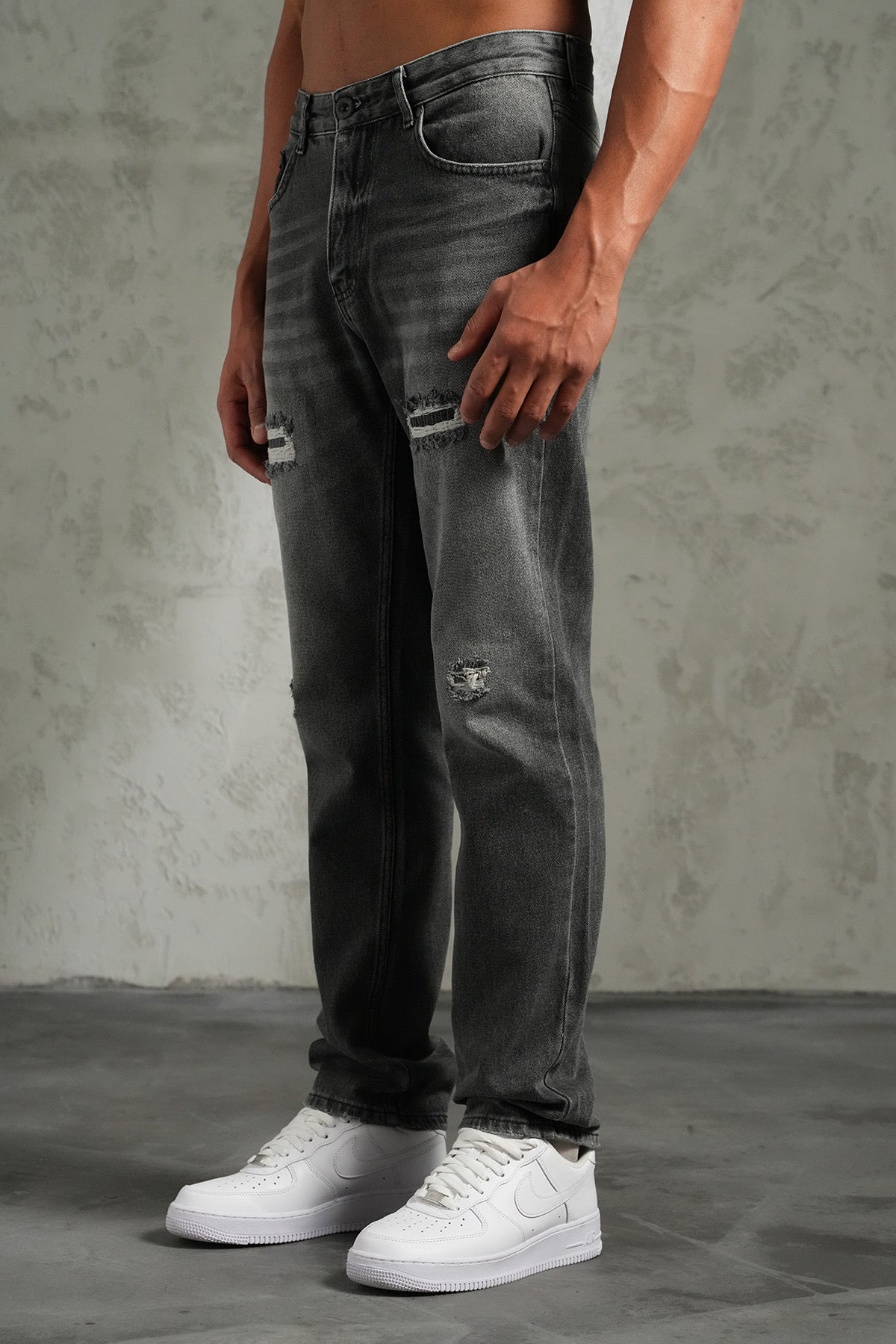 Jean regular gris destroy