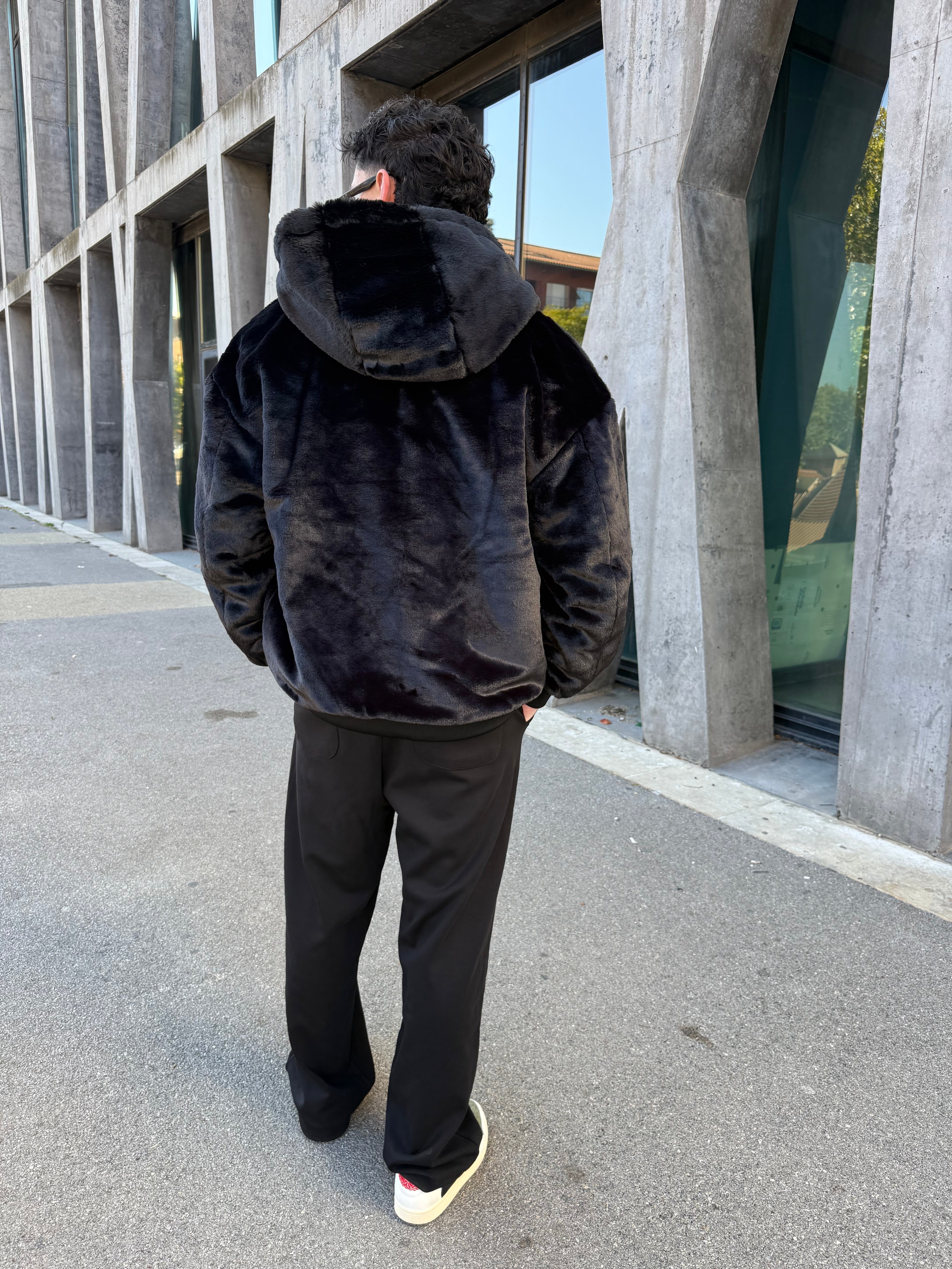 Veste réversible noir nylon / fourrure