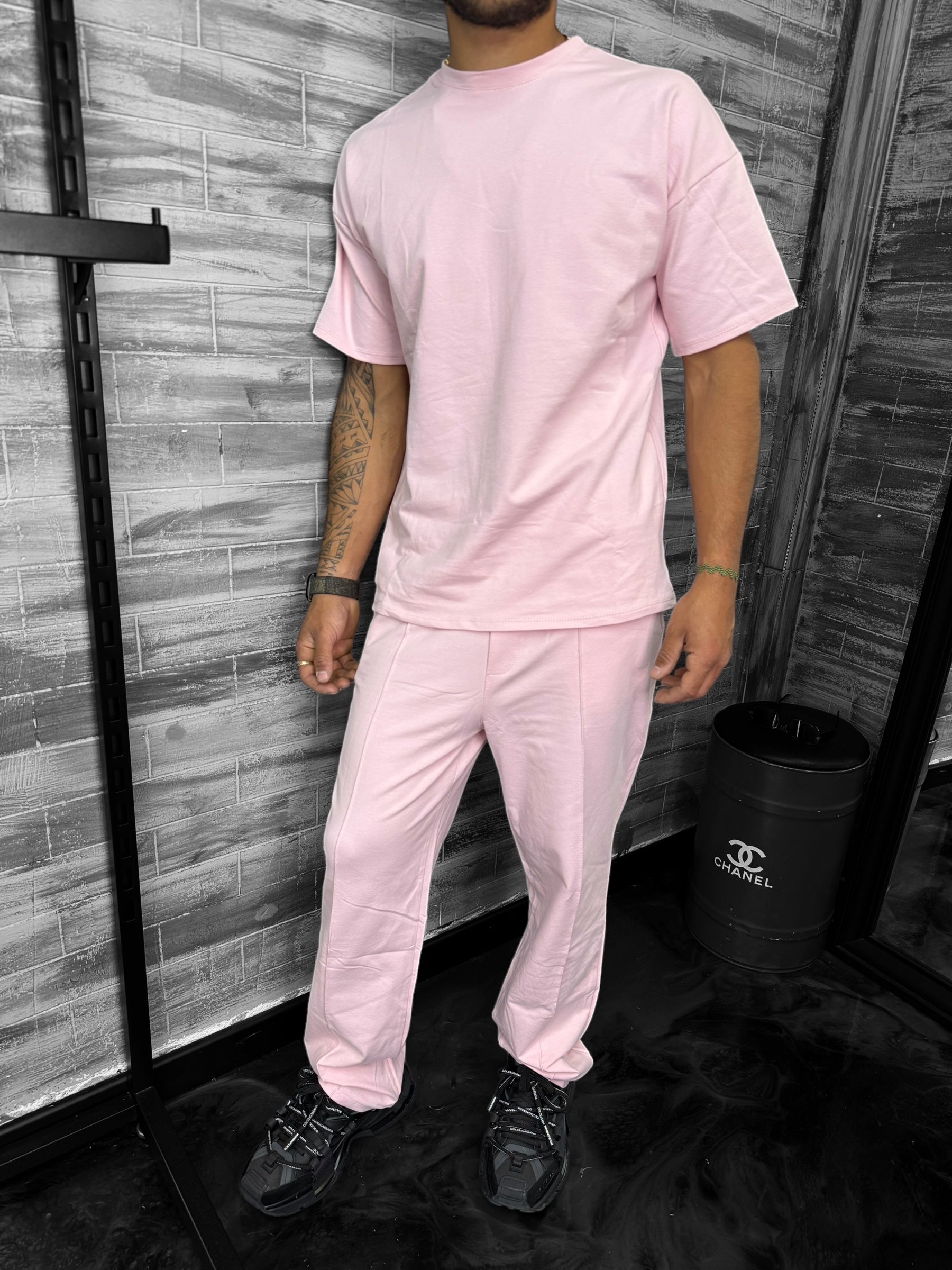 Ensemble Basic t-shirt pantalon rose