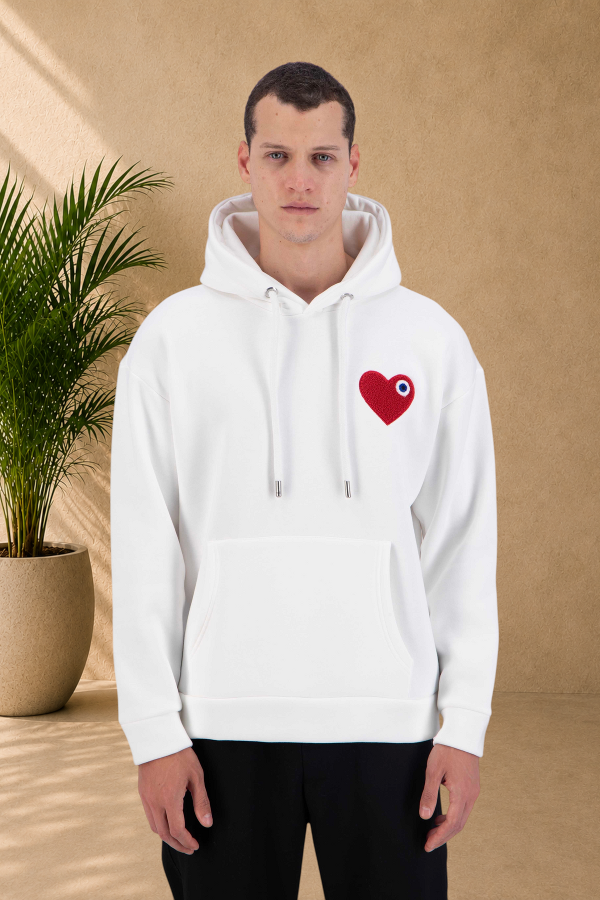 Sweat capuche Blanc Cœur rouge
