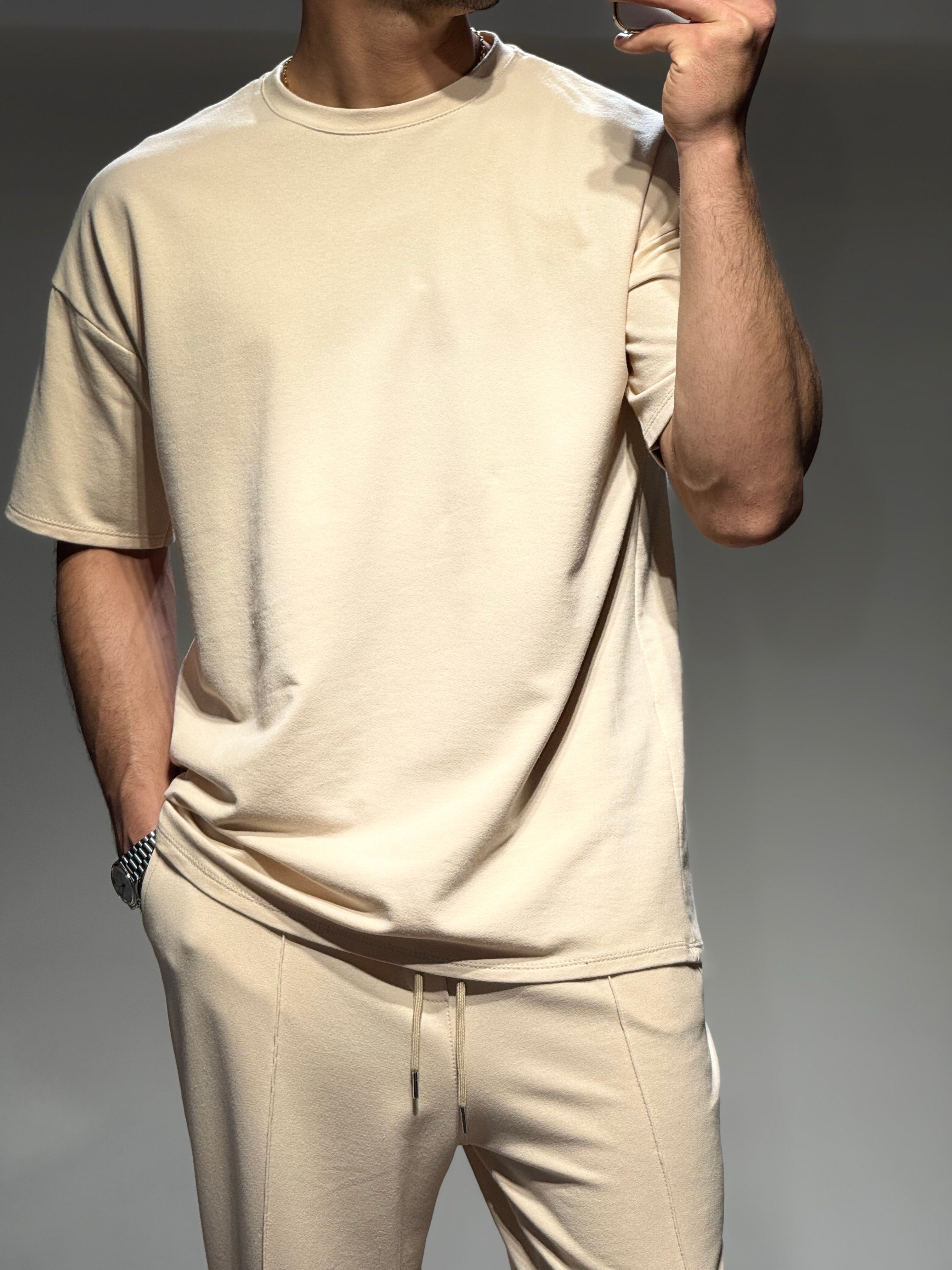 Ensemble Basic t-shirt pantalon beige