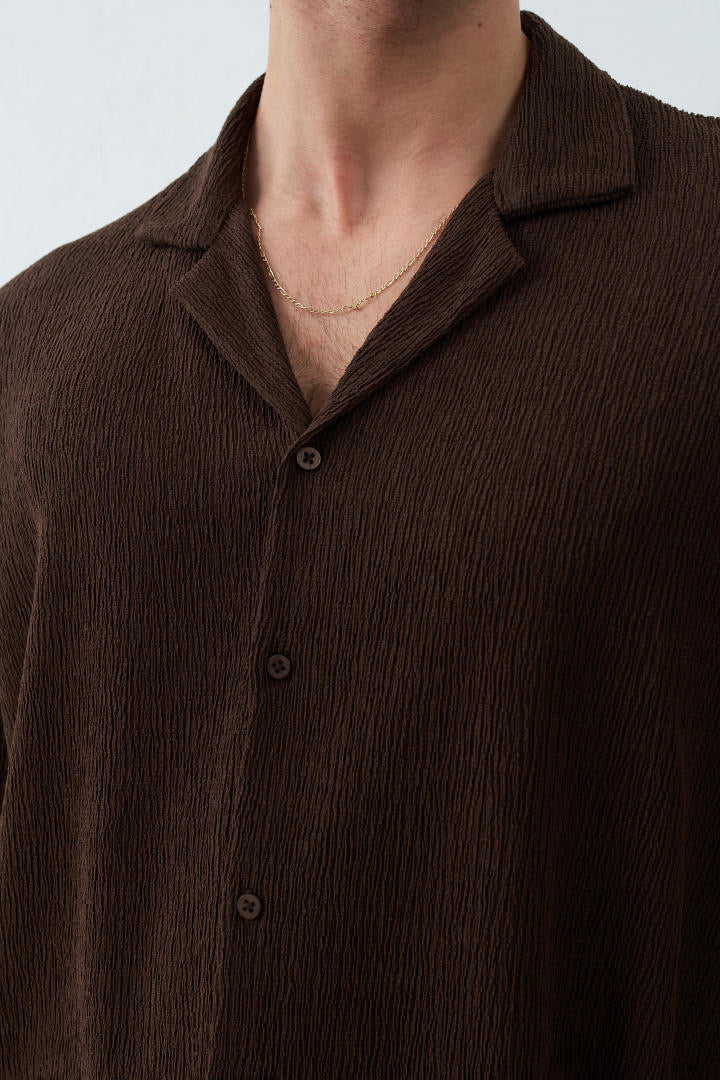 Chemise manches courtes texturée marron