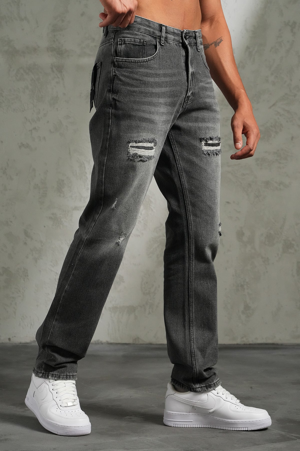 Jean regular gris destroy