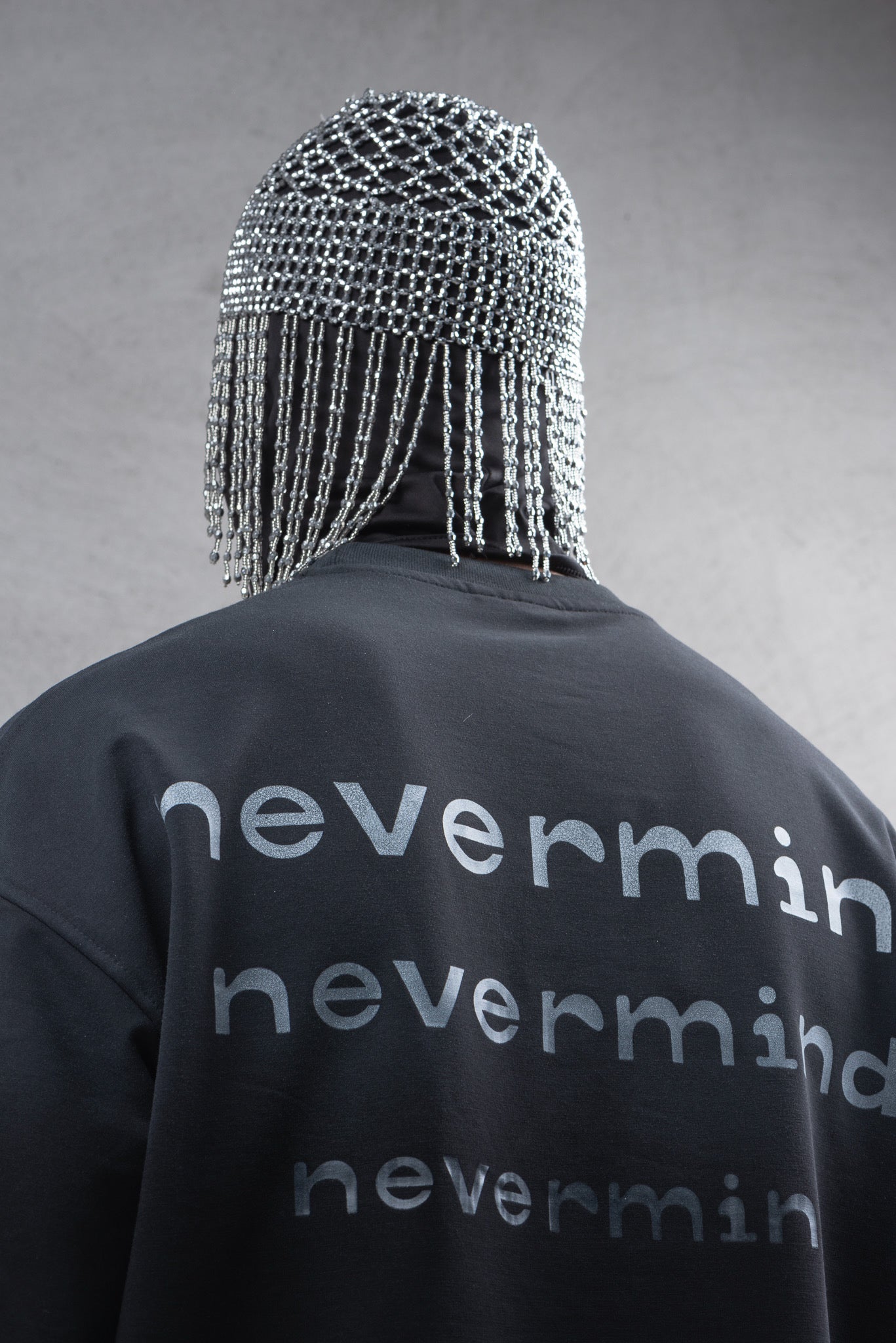 T-shirt Oversize Nevermind noir
