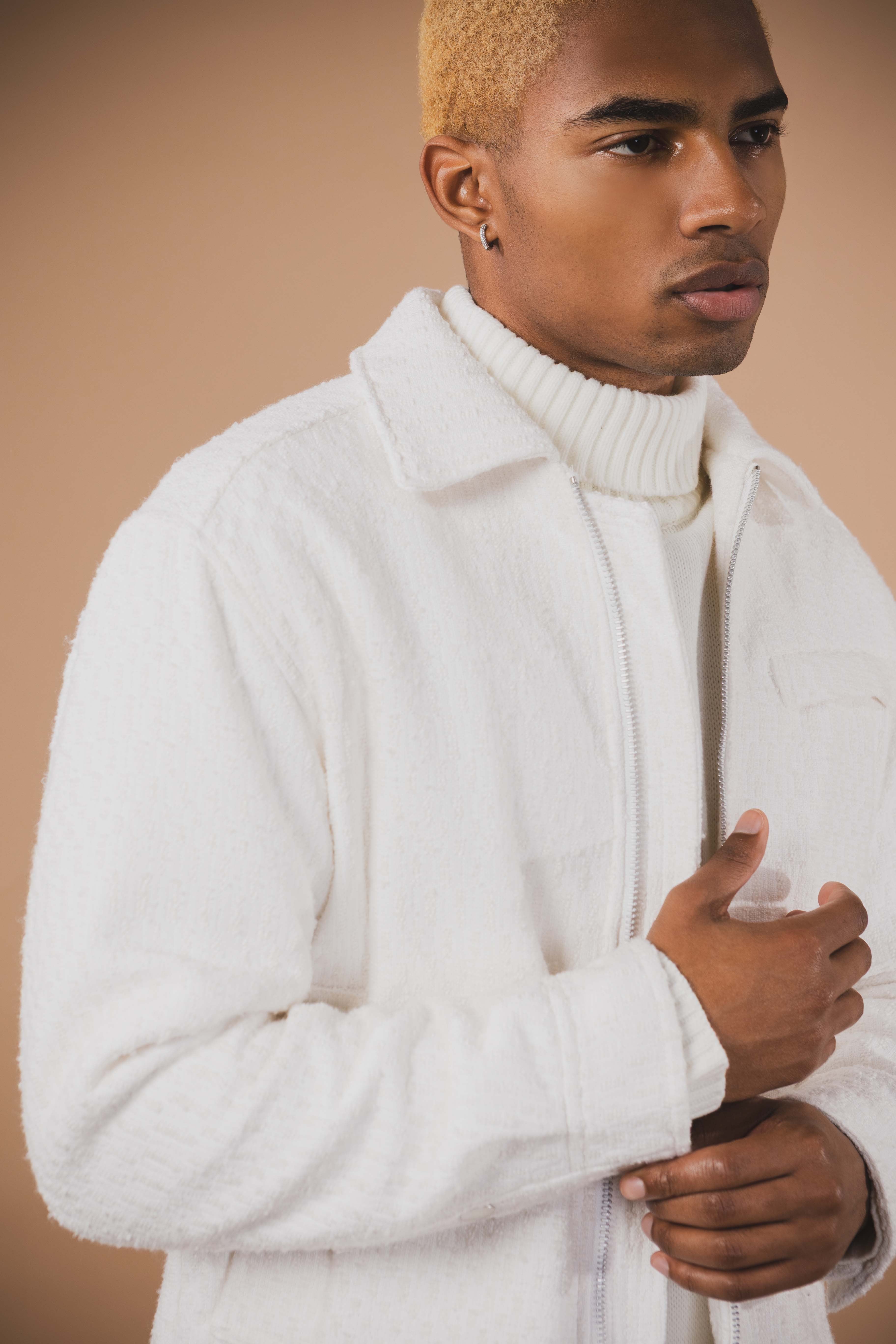 Veste blanche texturée