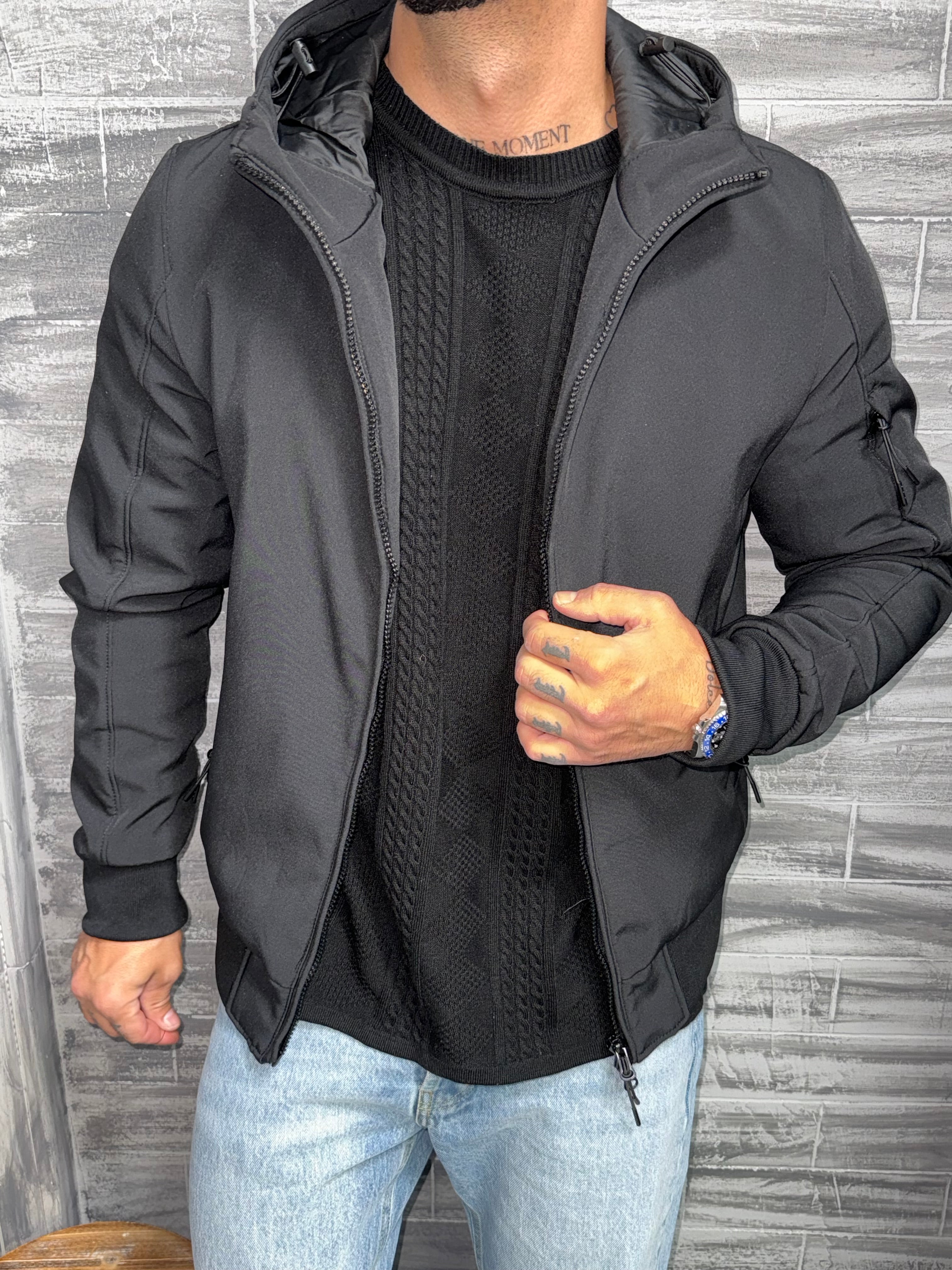 Veste capuche noir