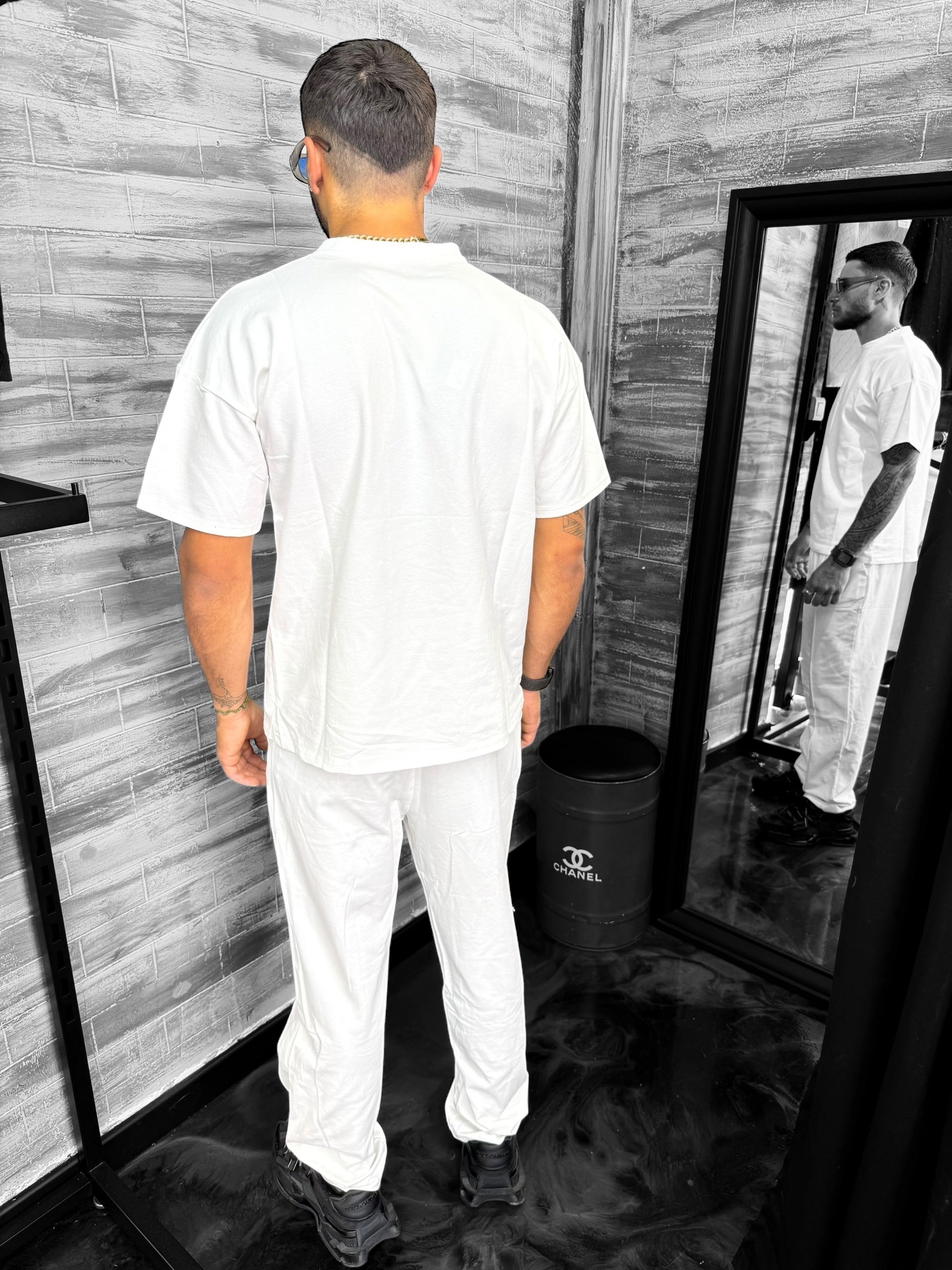 Ensemble Basic t-shirt pantalon blanc