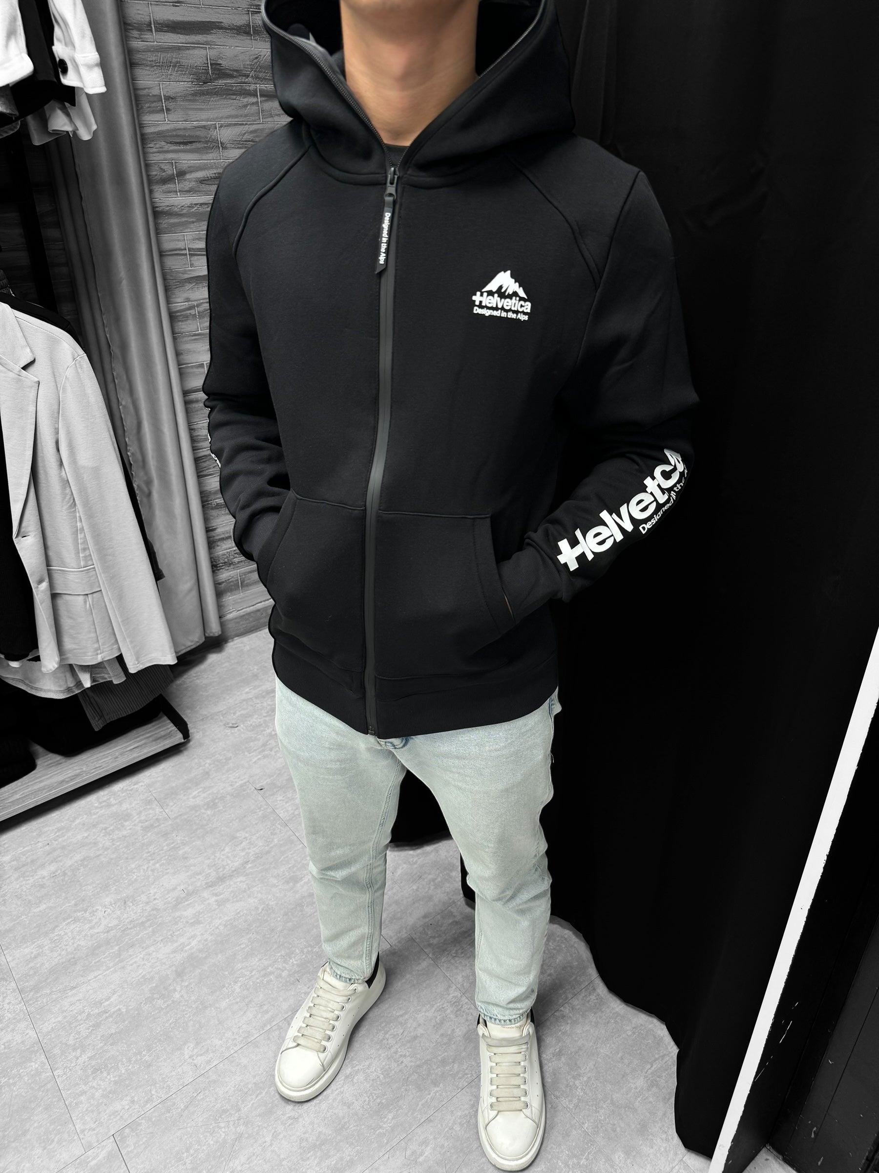 Helvetica - Veste Avron noir