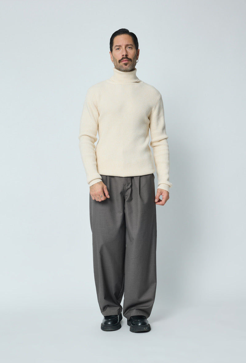 Pull maille coll roulé ivoire