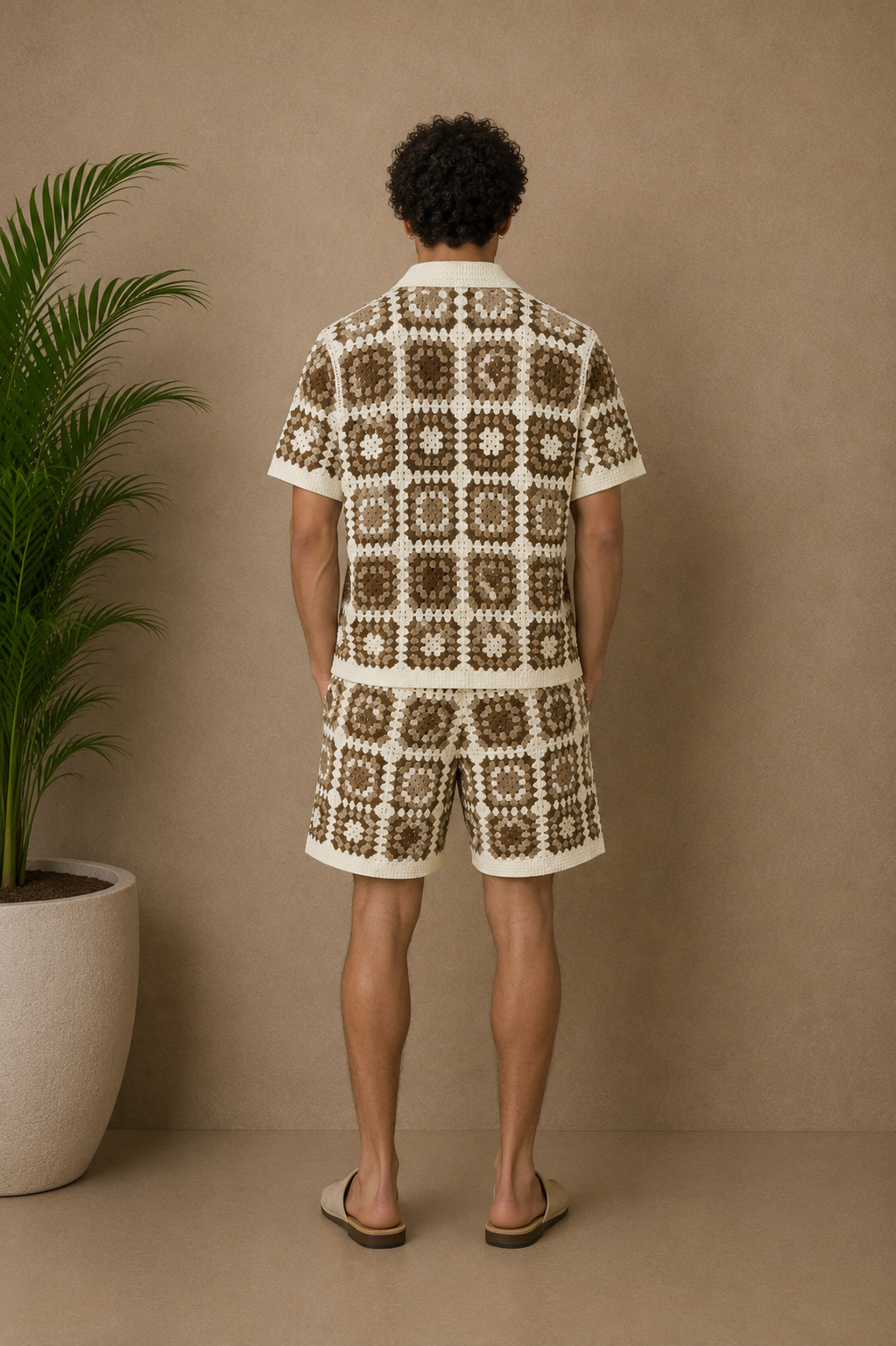 Ensemble crochet beige et marron short et chemise