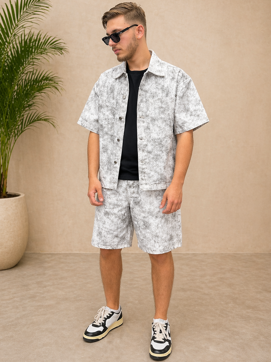 Ensemble short et chemise en jean motifs blancs et gris