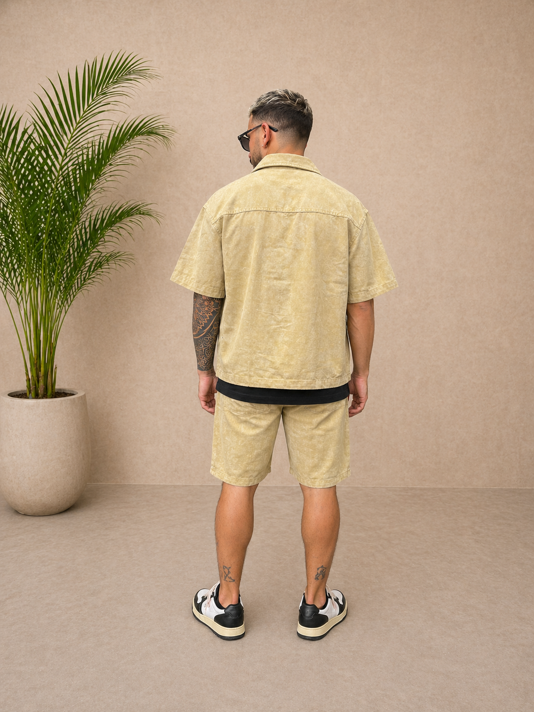 Ensemble short et chemise en jean beige