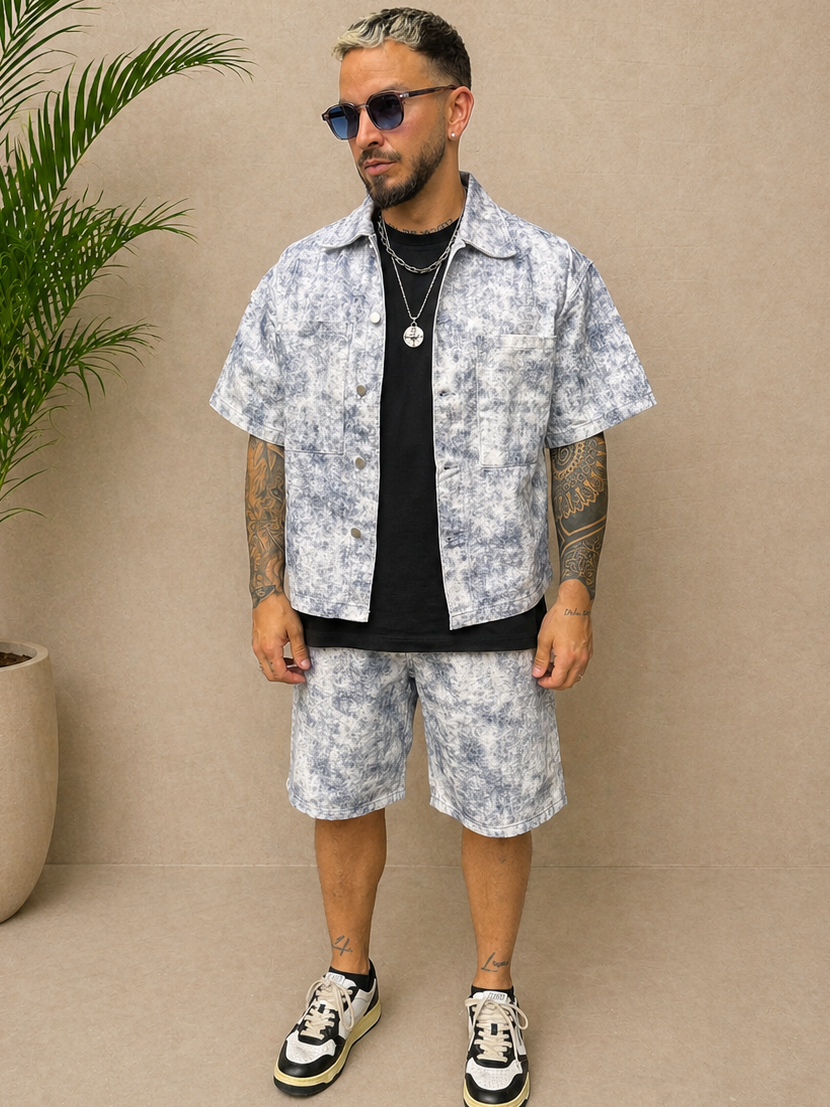 Ensemble short et chemise en jean motifs blancs et bleu