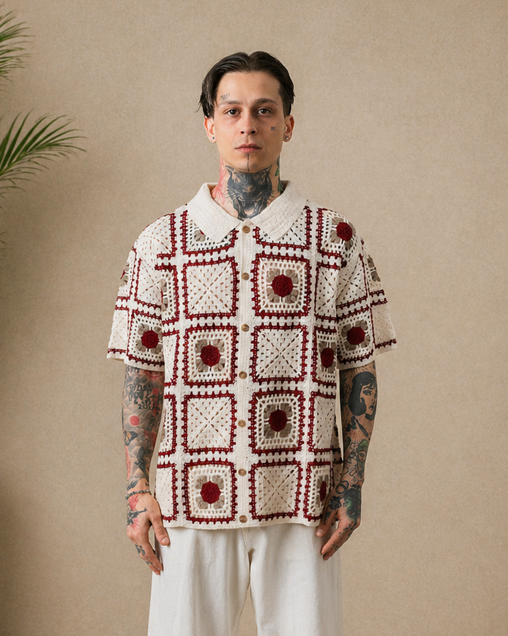 Chemise crochet beige et rouge