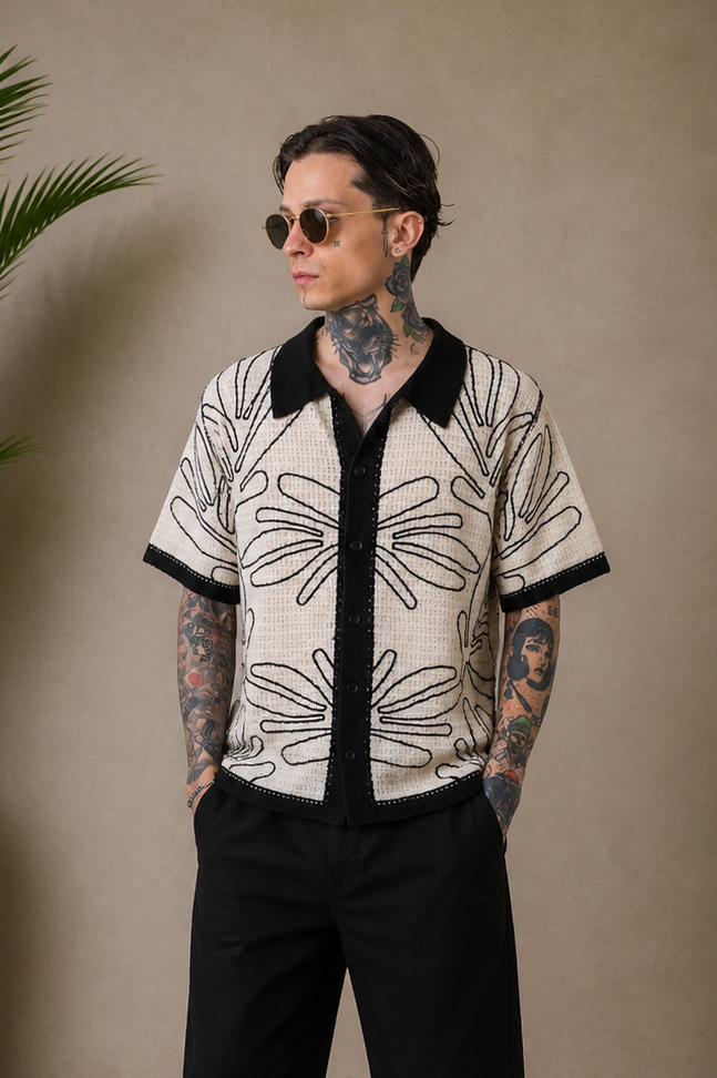 Chemise crochet motifs beige et noir
