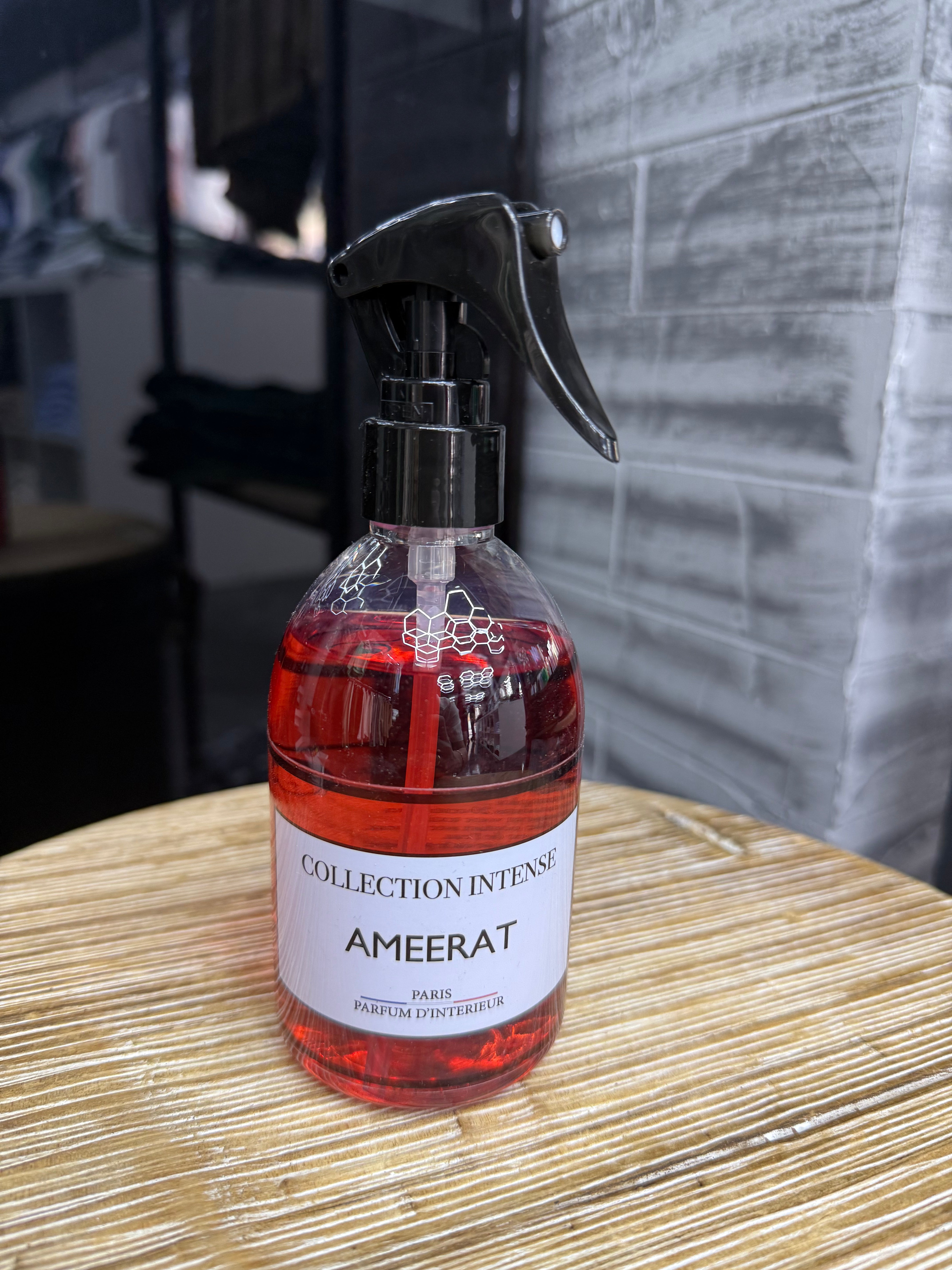 Mah Paris - Secret of oudh perfume