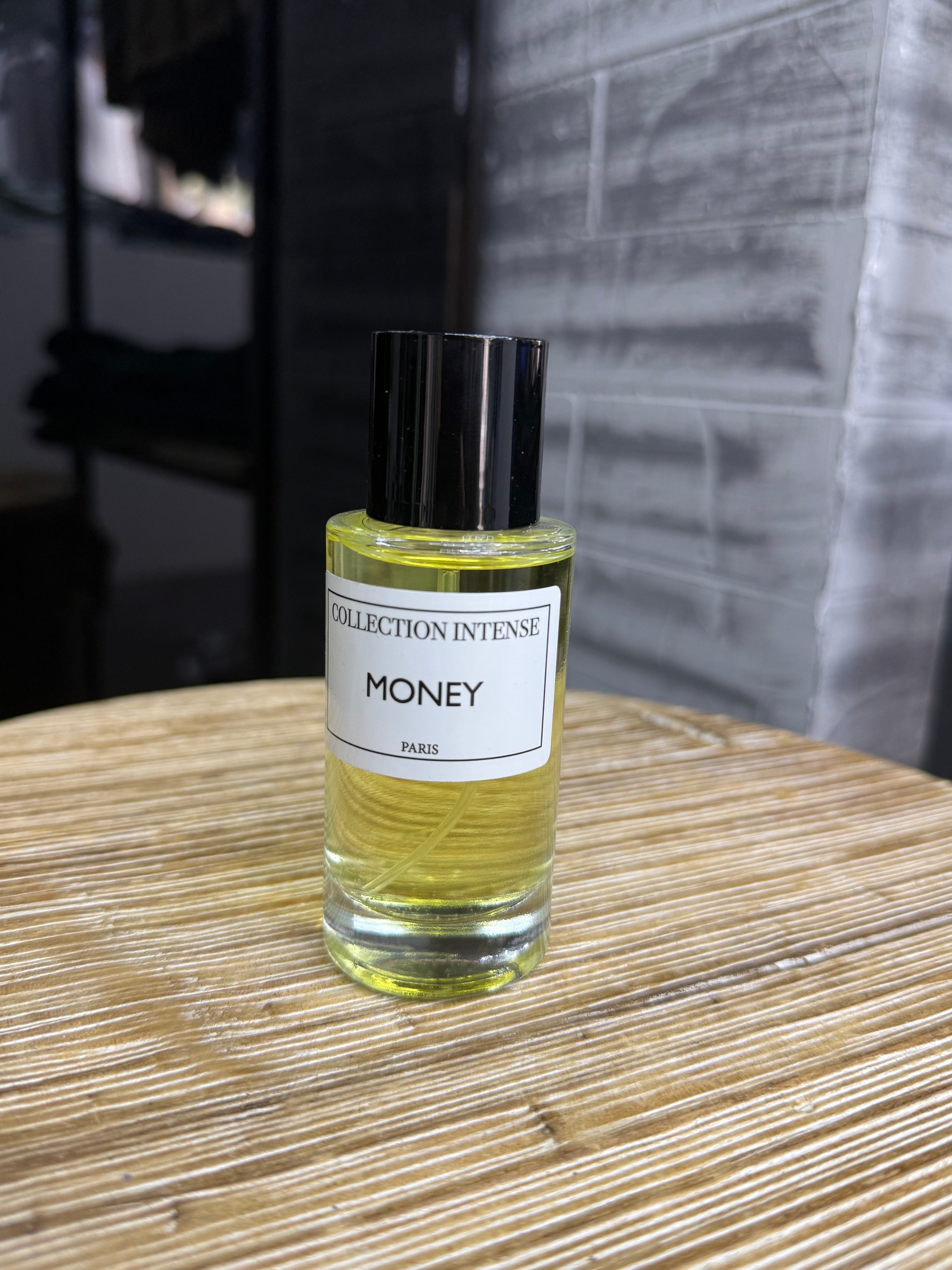 Mah Paris - Secret of oudh perfume