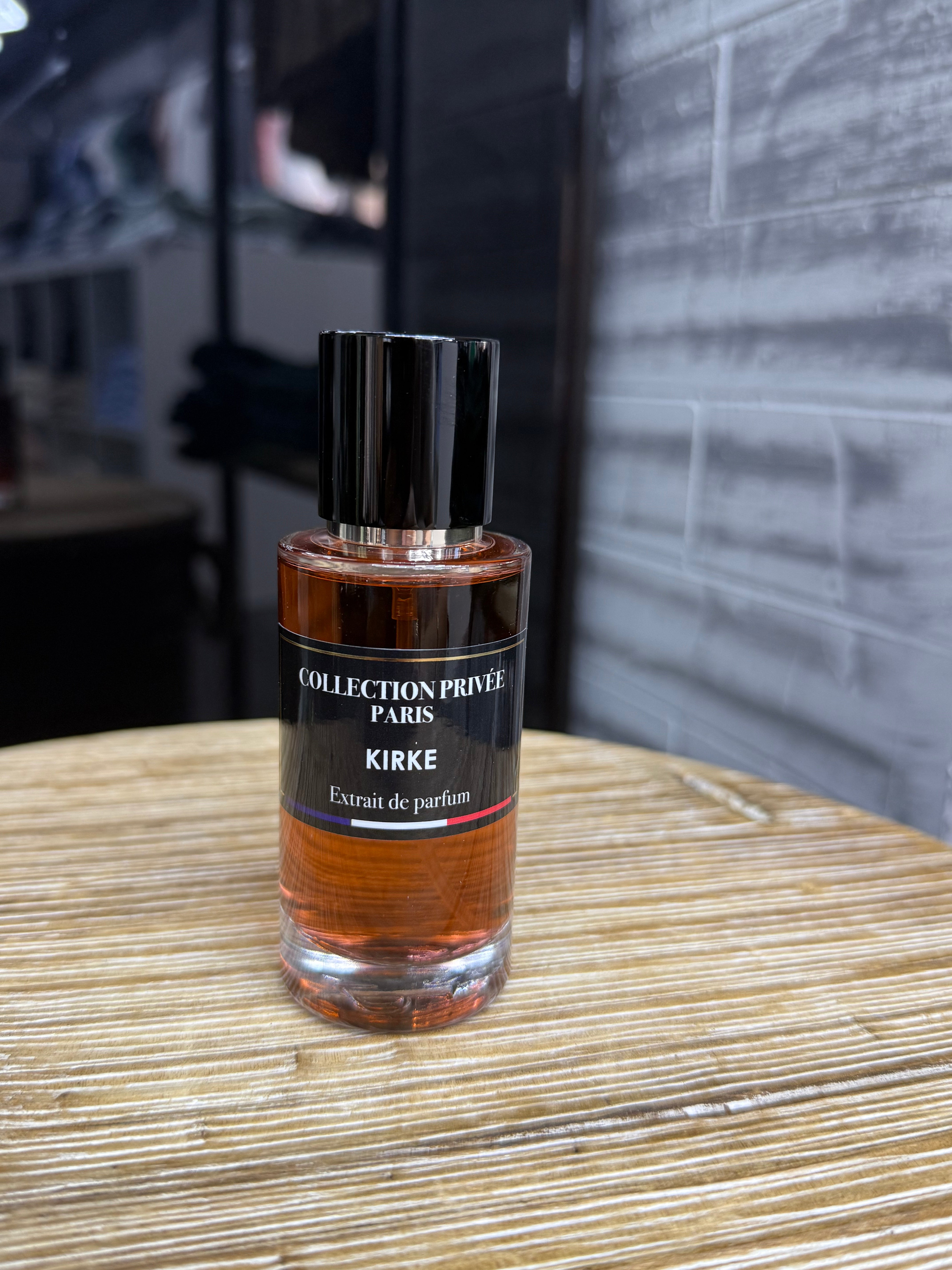 Mah Paris - Secret of oudh perfume