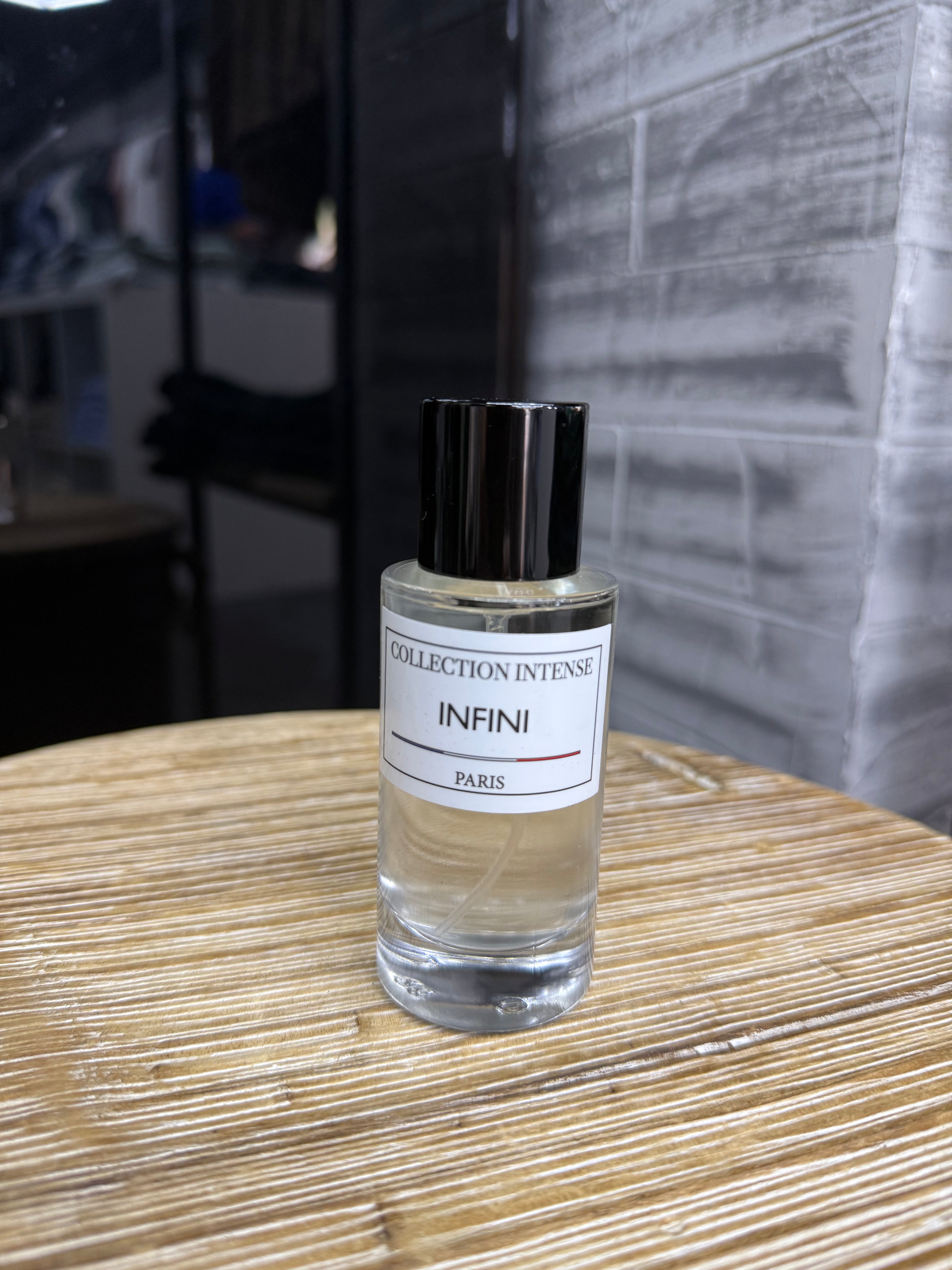 Mah Paris - Secret of oudh perfume