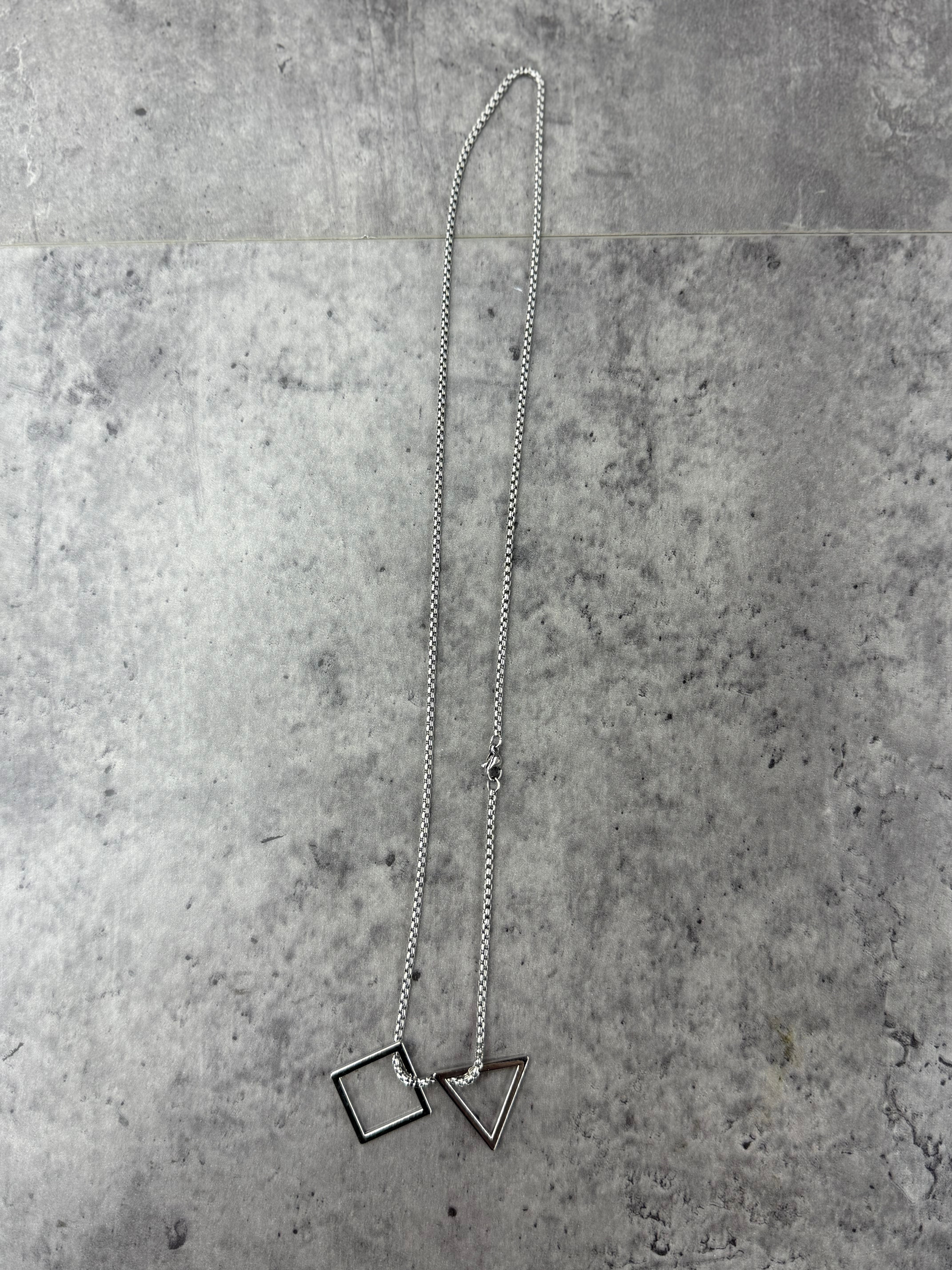 Chaine - Triangle - argent