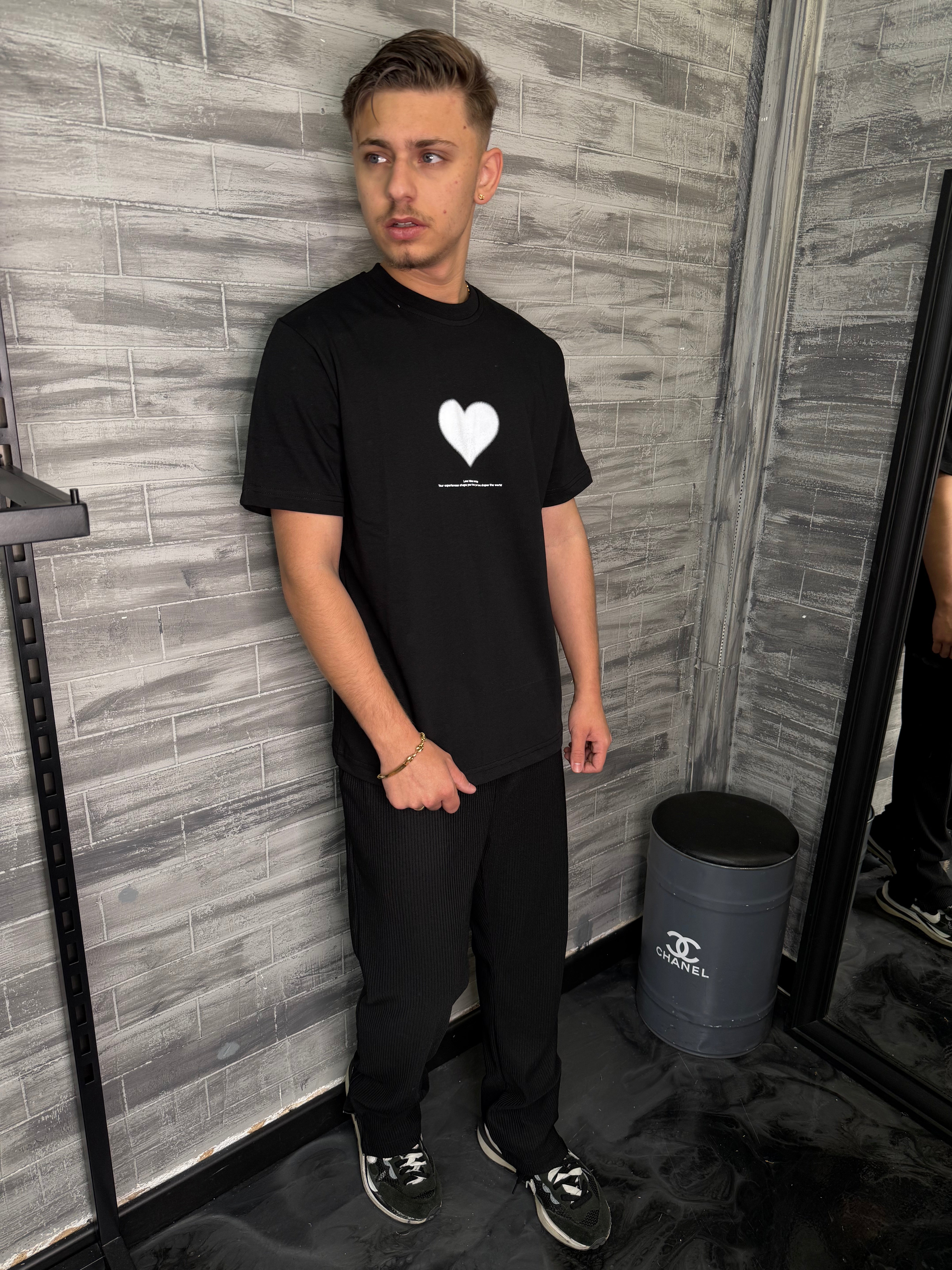 T-shirt Love Cœur noir