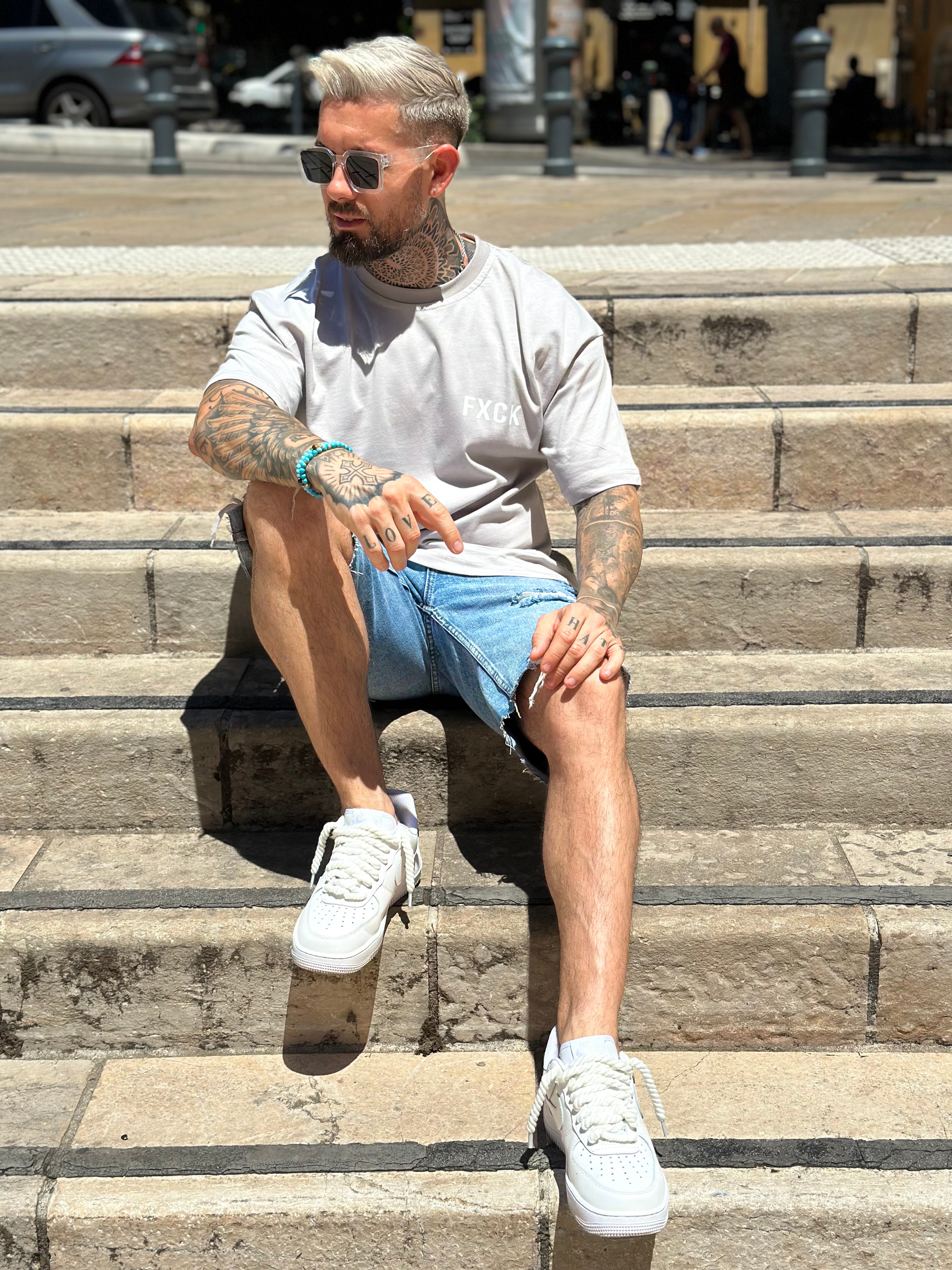 Aarhon - Beige t shirt Fuck the brands