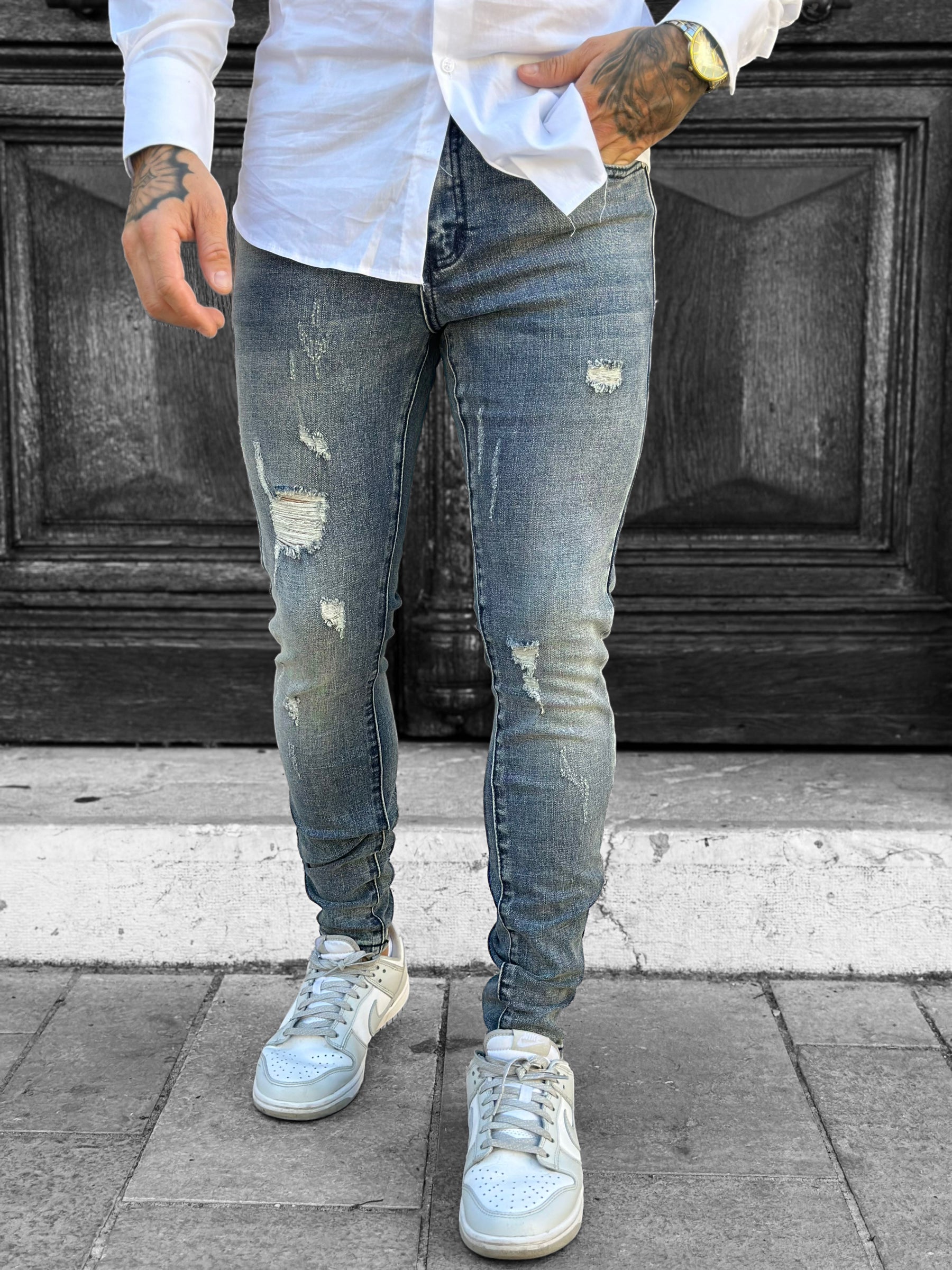 Blue gray destroyed skinny jeans