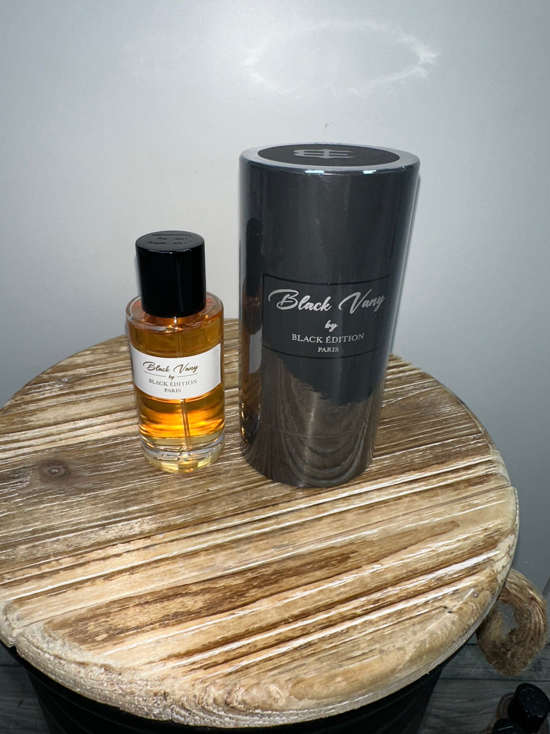 Black Edition Paris - Black Vany perfume