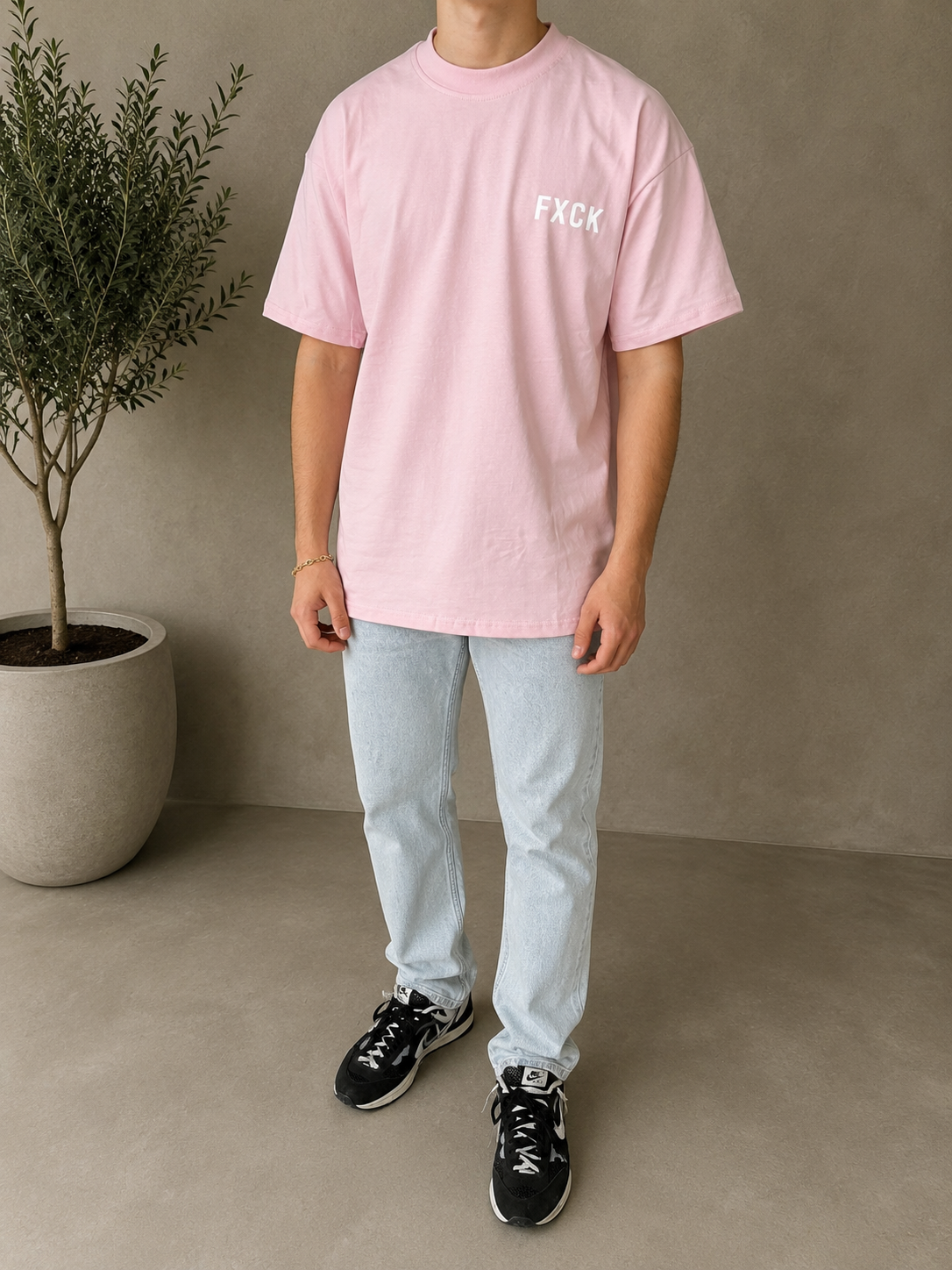 T-shirt Rose Fuck les marques