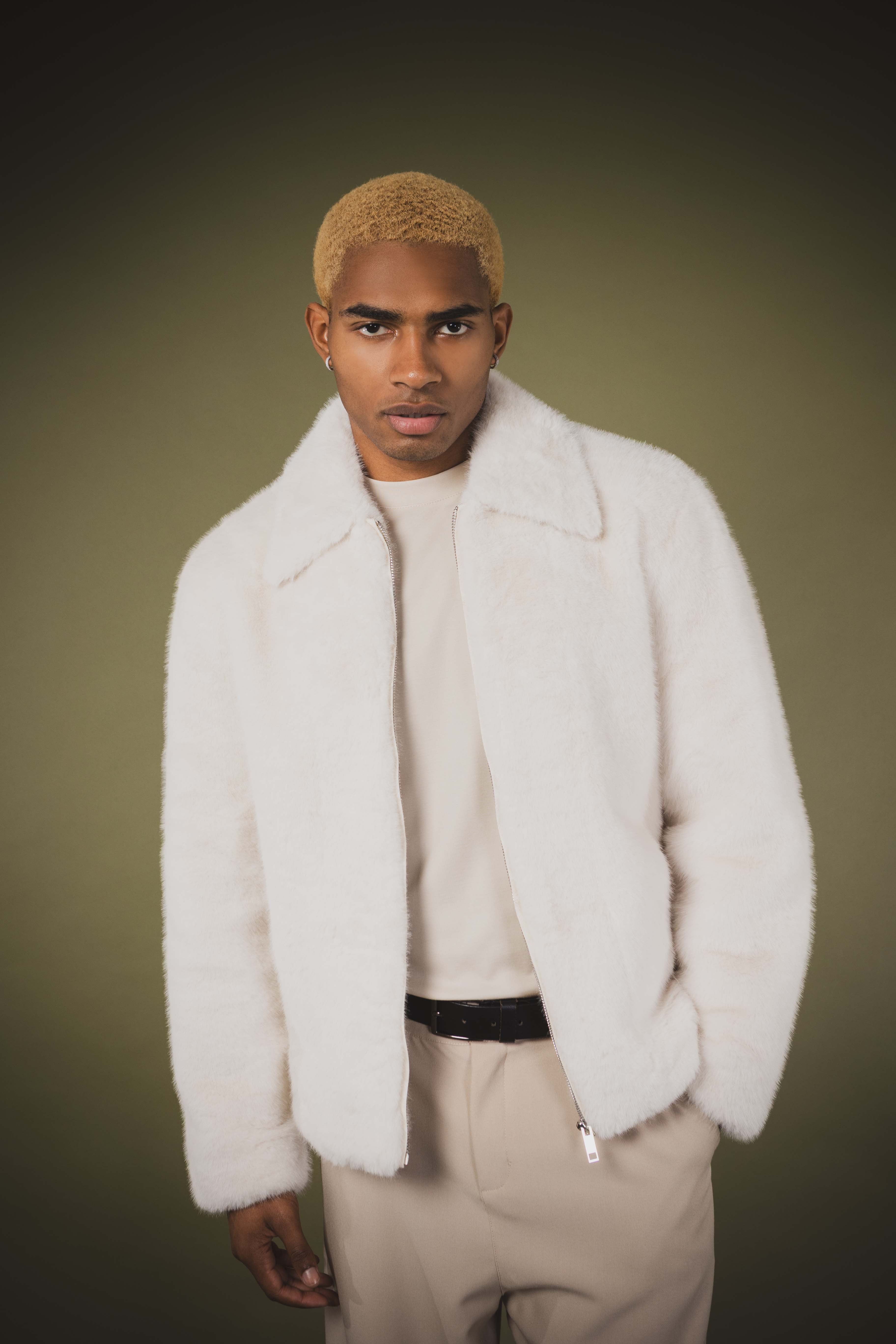 Veste fourrure blanche