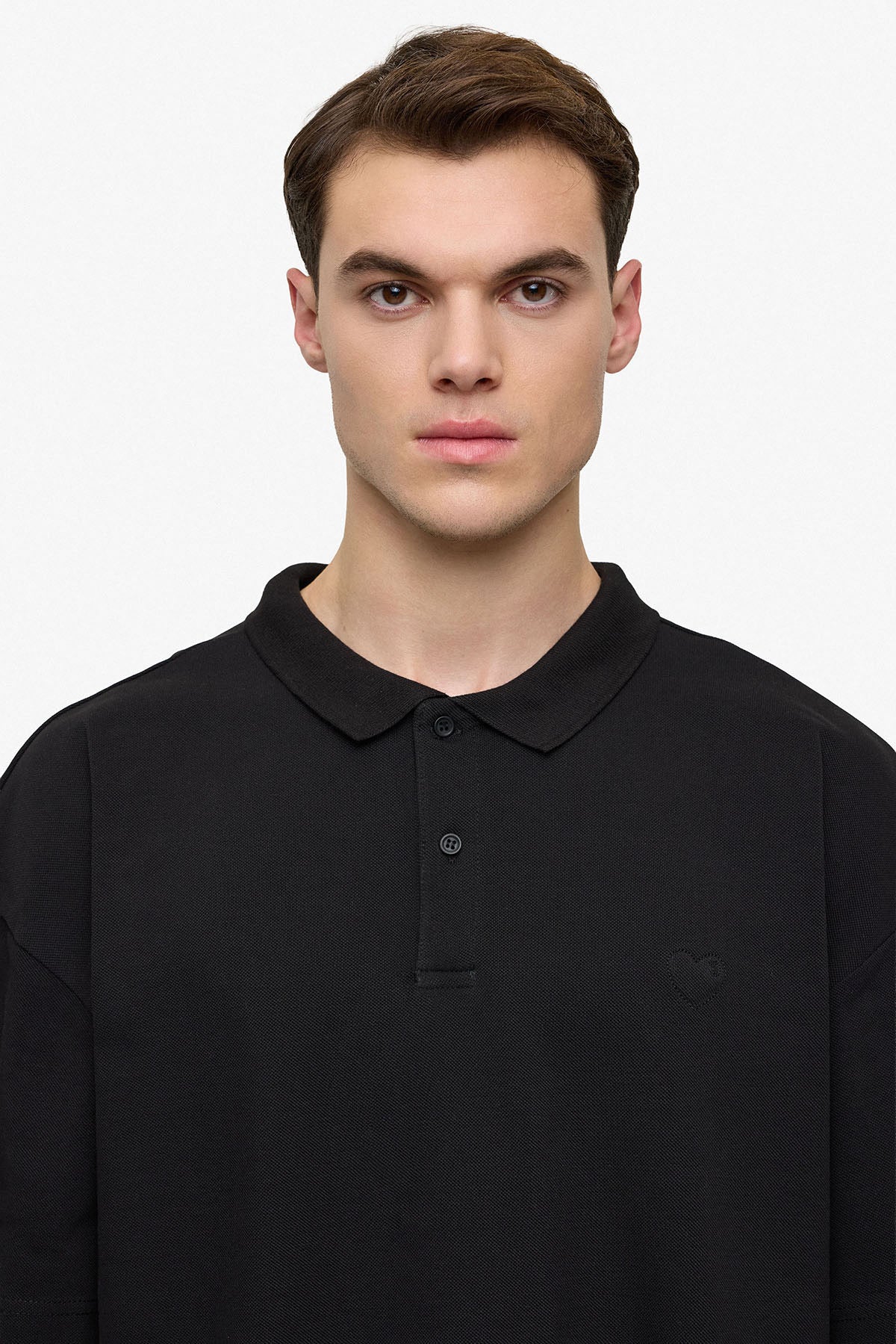 Polo petit cœur noir