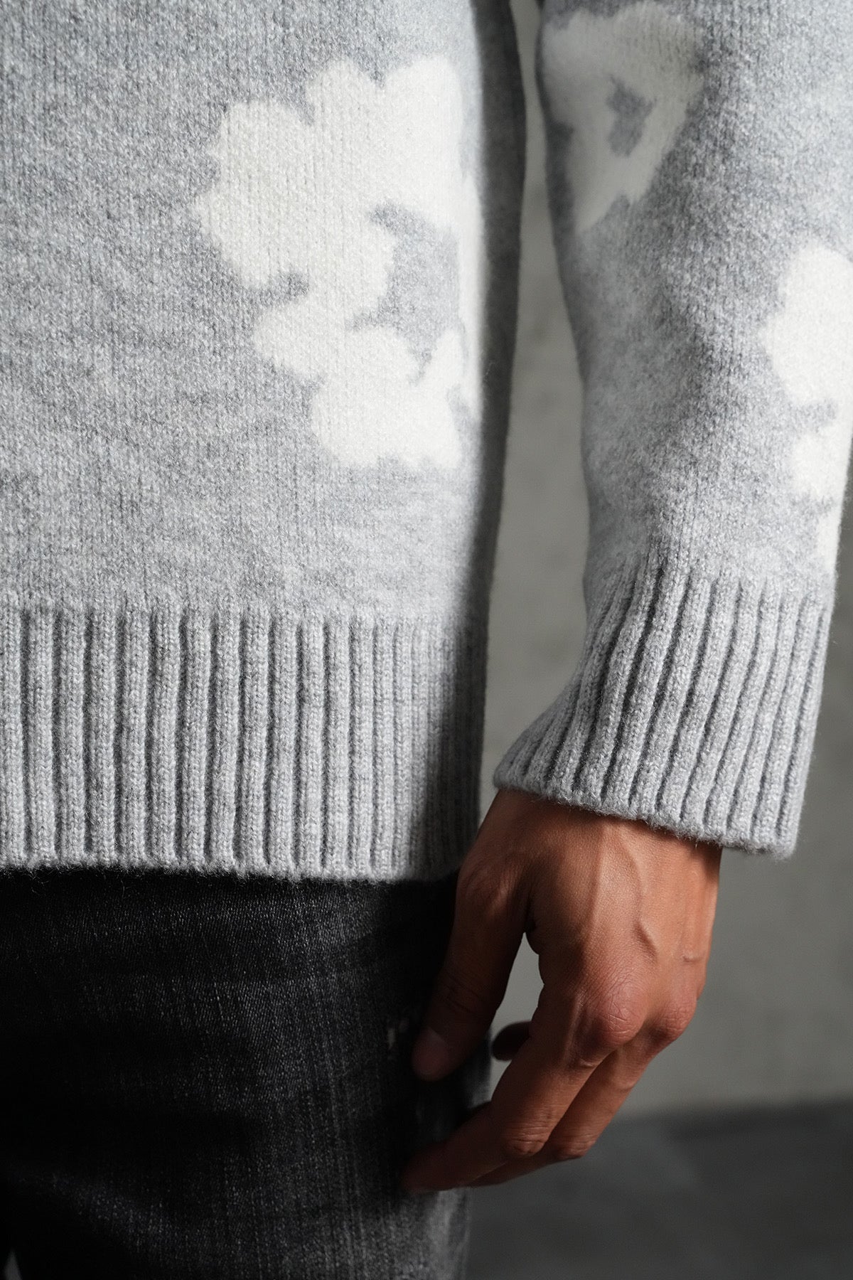 Pull maille Tears gris