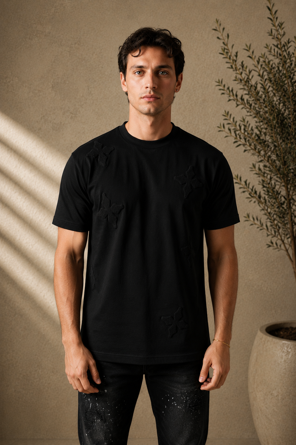 T-Shirt Trèfle relief noir