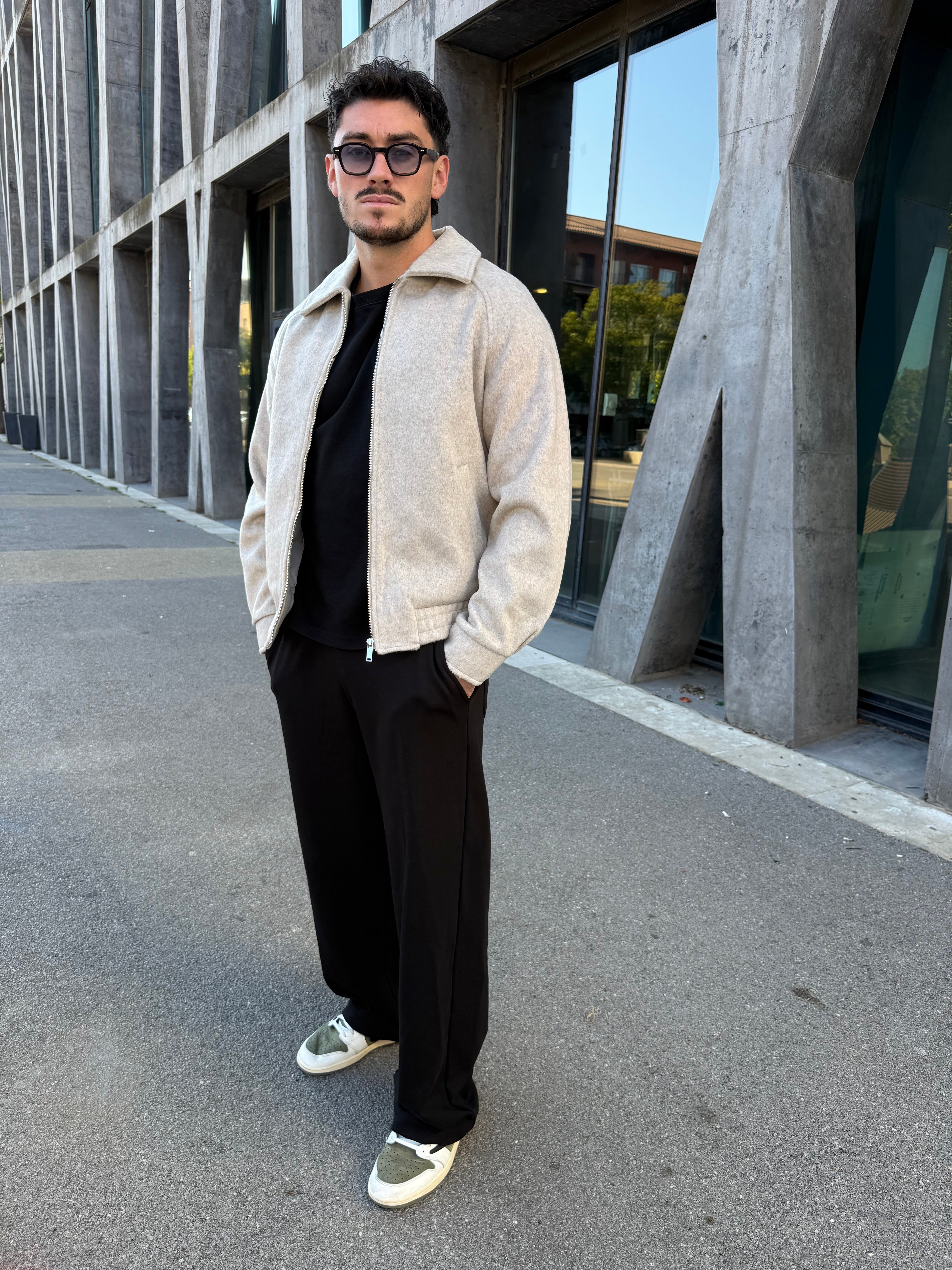 Veste zipée beige en laine