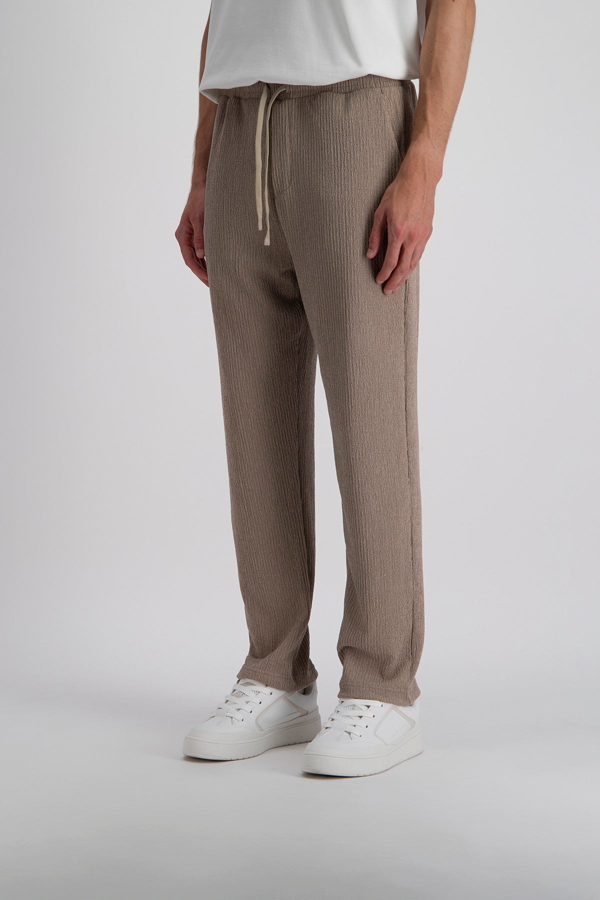 Pantalon plissé marron